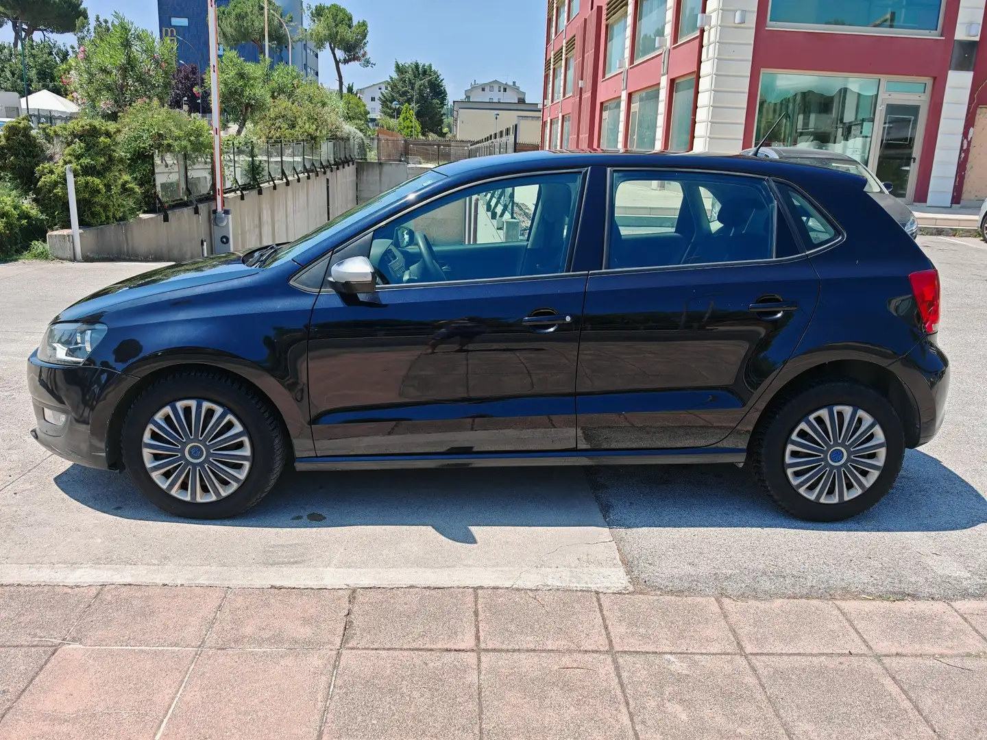 Volkswagen Polo 5p 1.6 tdi R-Line 90cv - 2