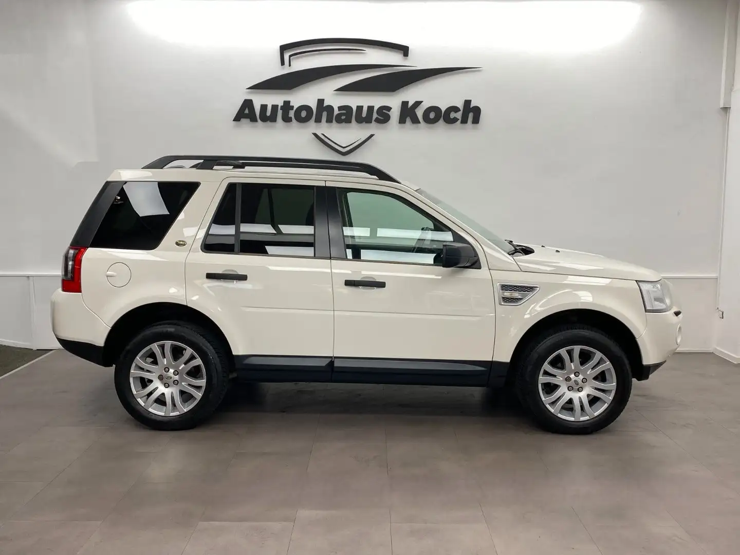 Land Rover Freelander 2 HSE *WIE NEU* NUR 89TKM **EINMALIG* Weiß - 2