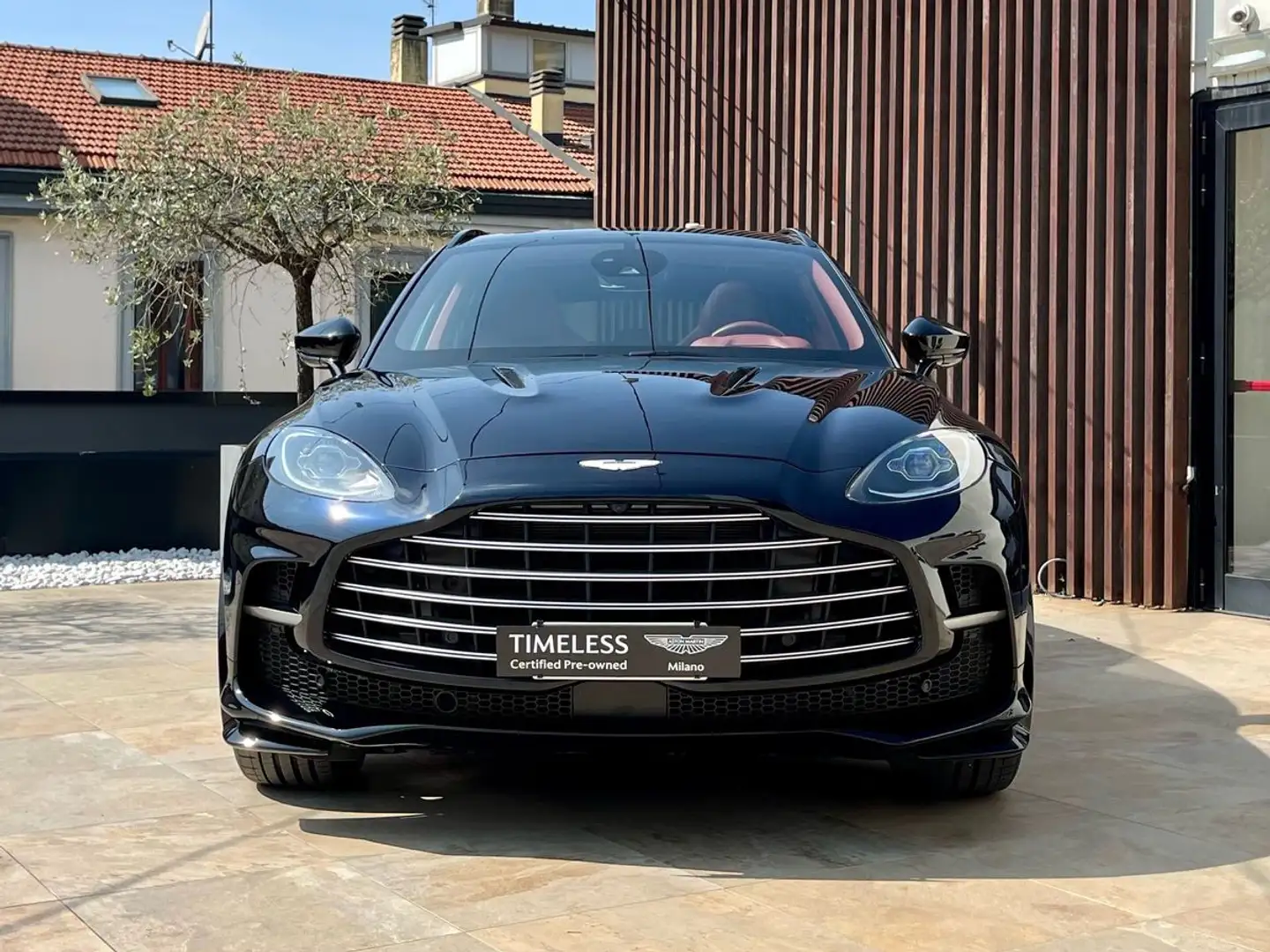 Aston Martin DBX 707 4.0 auto Nero - 2