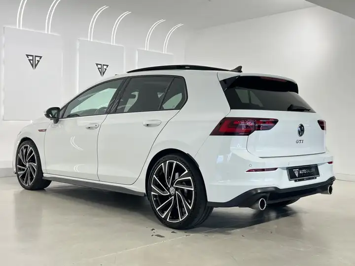 Volkswagen Golf 2023, foto 6
