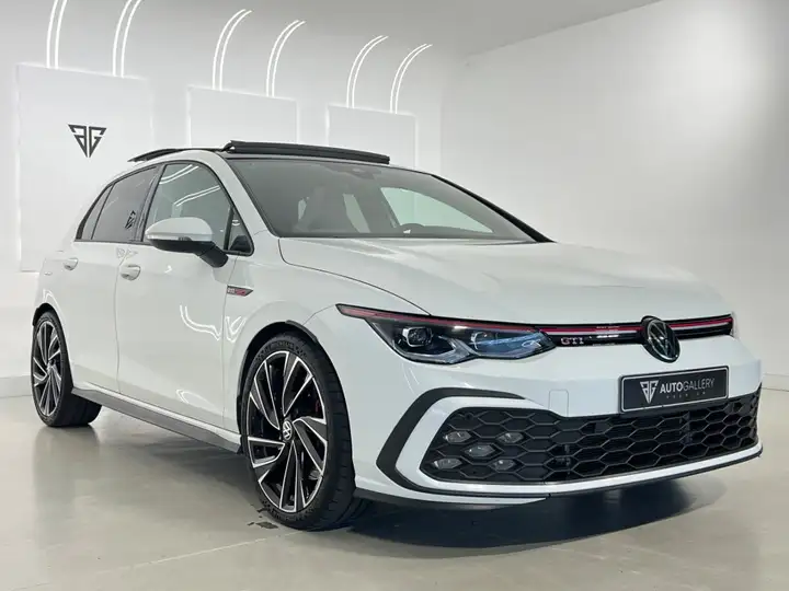 Volkswagen Golf 2023, foto 3