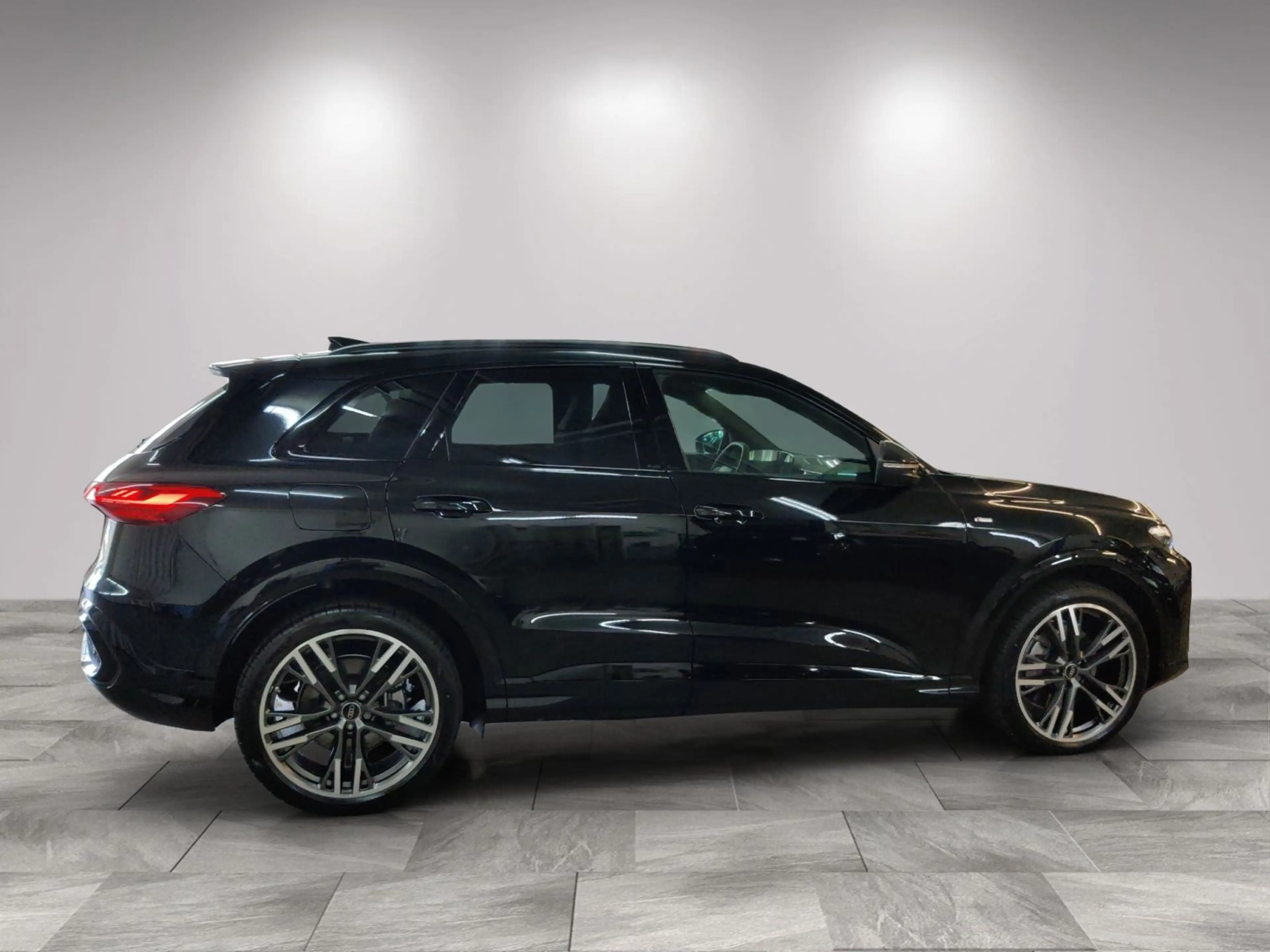 Audi Q5 edition one TDI qu. S line/Luft/Pano/Standhzg — photo 5