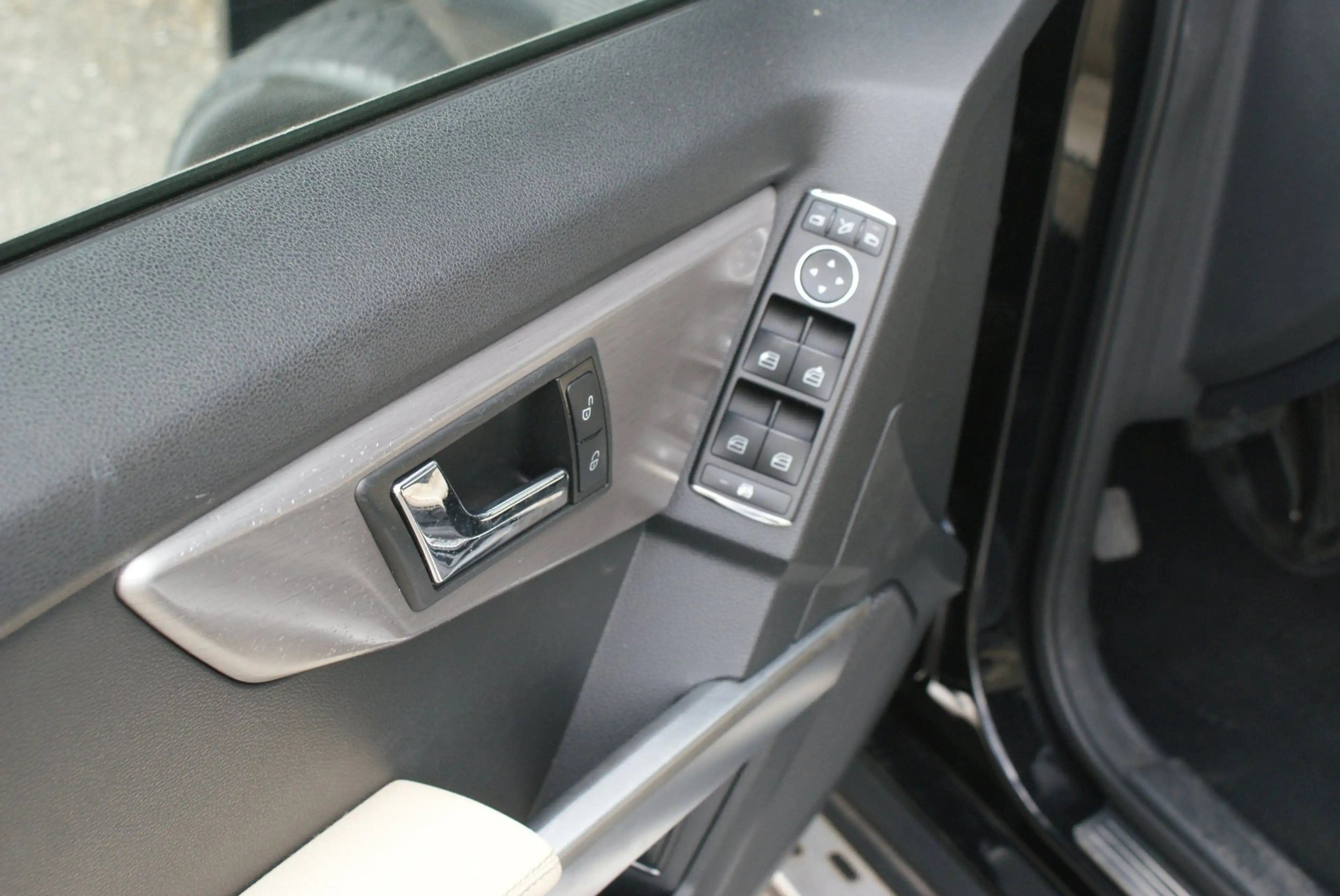 Mercedes-Benz GLK 350 First Edition 4-Matic | Camera | Leder | — photo 14