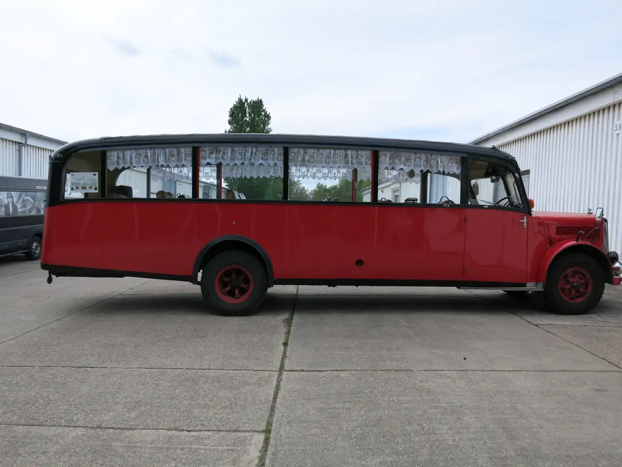 Saurer L4C Cabrio Alpenwagen RESTAURIERT CT2D Motor, foto 4