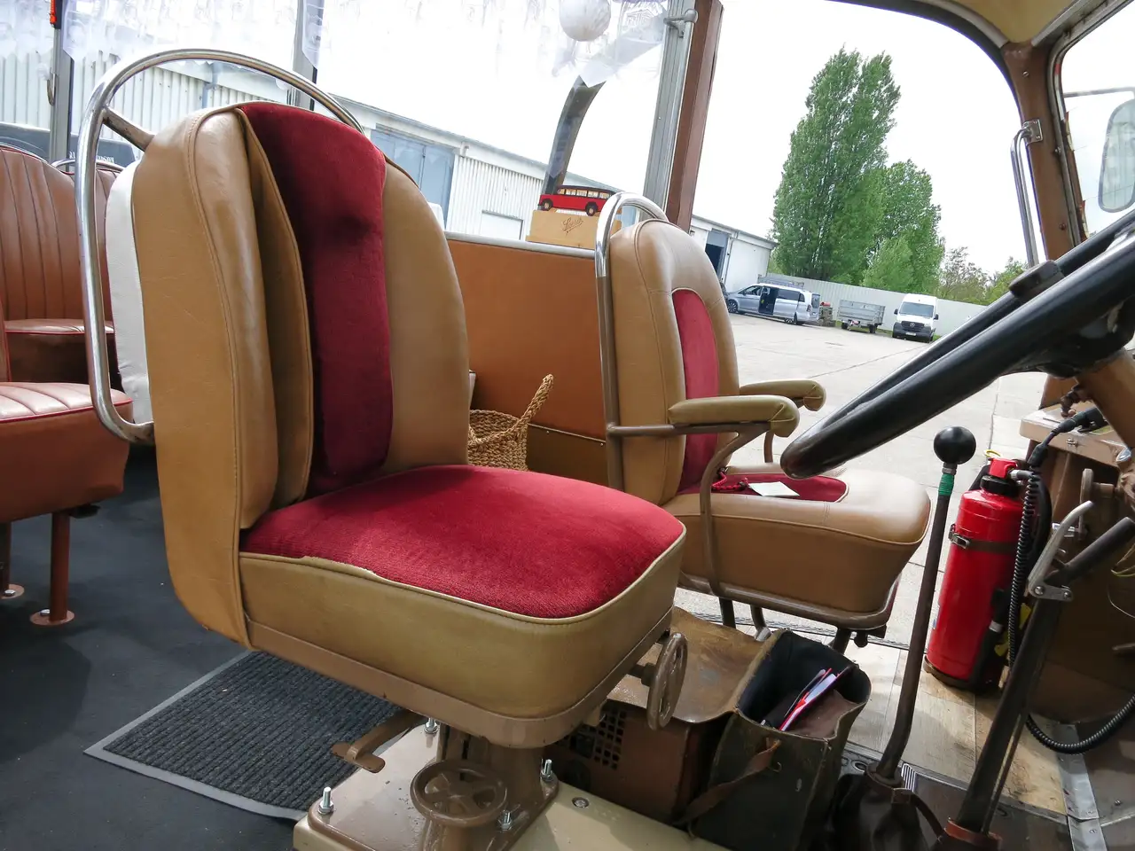 Saurer L4C Cabrio Alpenwagen RESTAURIERT CT2D Motor, foto 10