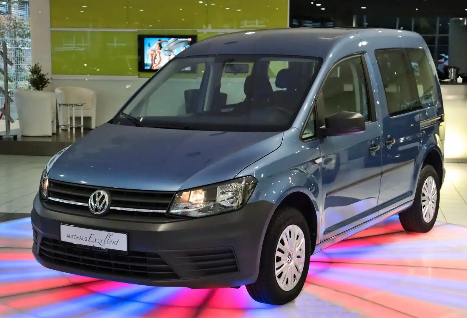 Volkswagen Caddy Conceptline BMT*PDC*1HD*NAVI*TEMPOMAT* Blau - 1