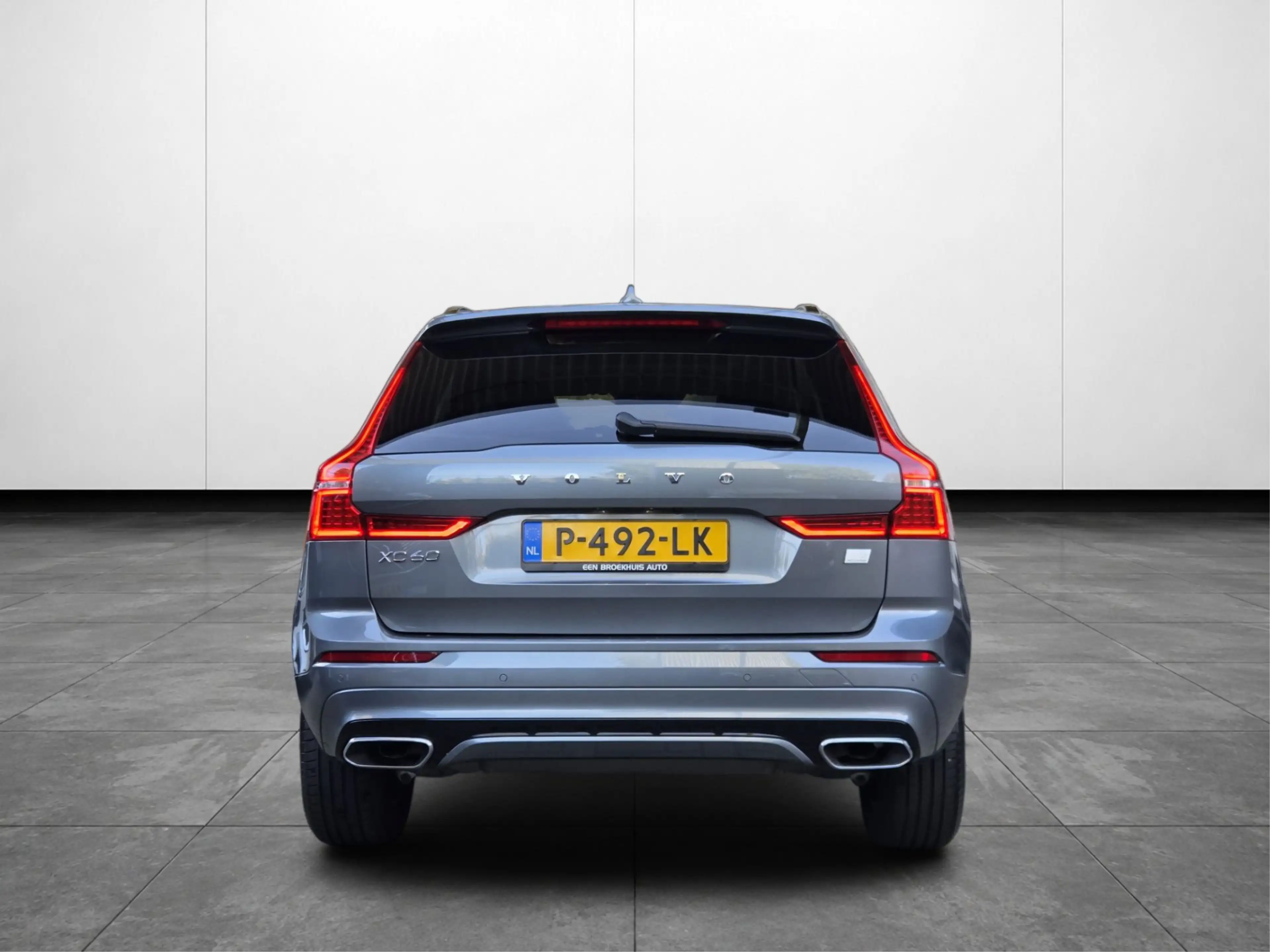 Volvo XC60 2.0 T6 AWD Recharge R-Design | Panoramadak | Memor — photo 9
