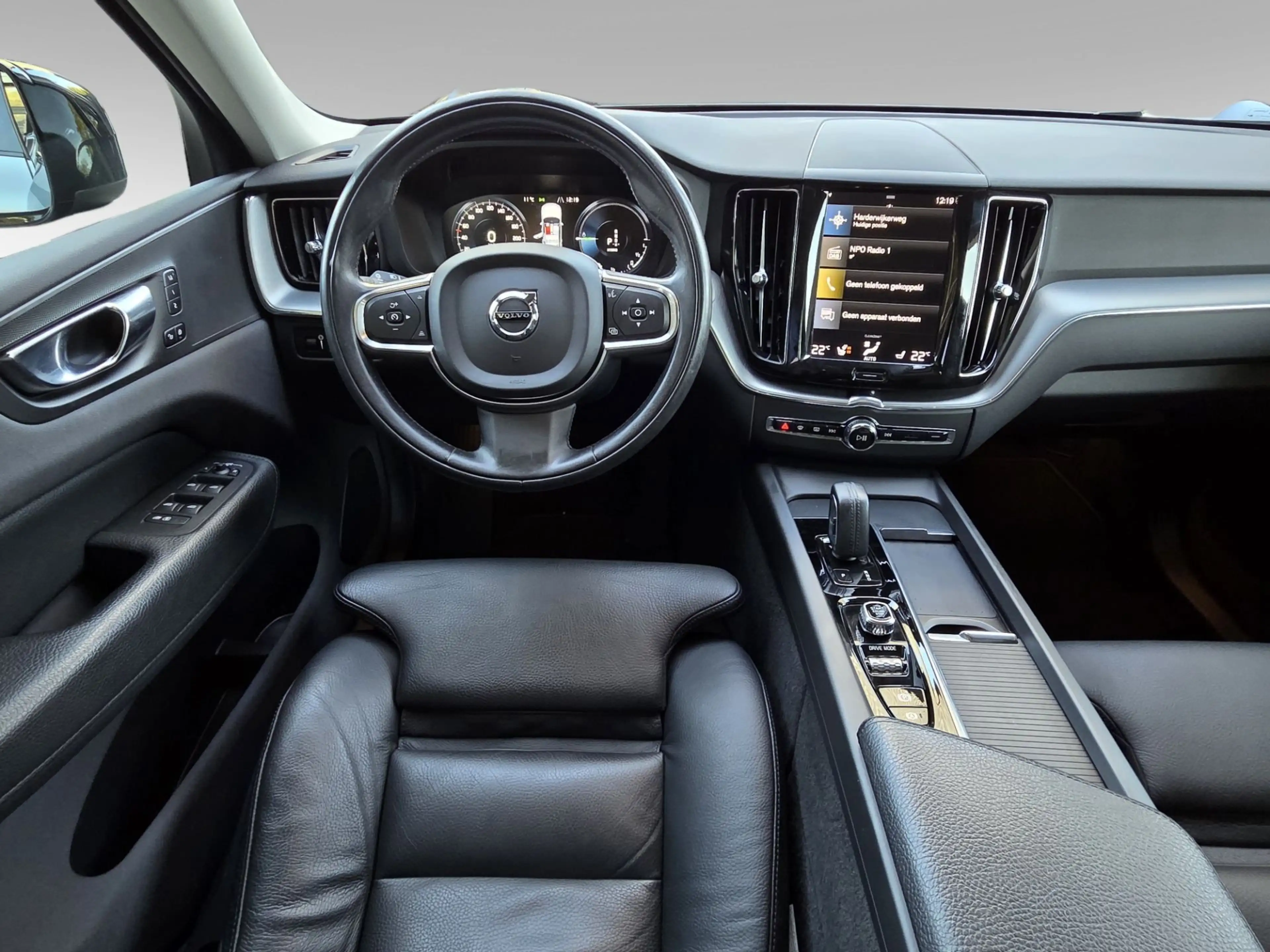 Volvo XC60 2.0 T6 AWD Recharge R-Design | Panoramadak | Memor — photo 10