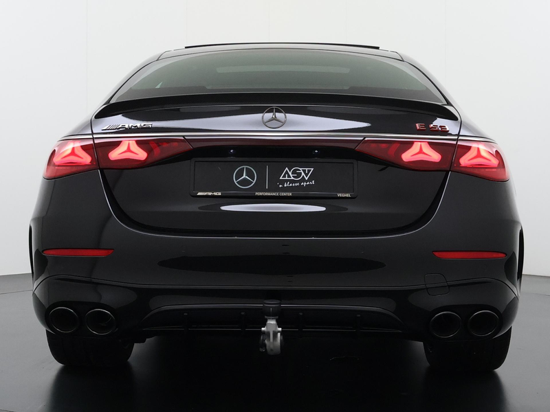 Mercedes-Benz E 53 AMG 4MATIC+ Night Edition | Massagestoelen Voorin | Ac — photo 4