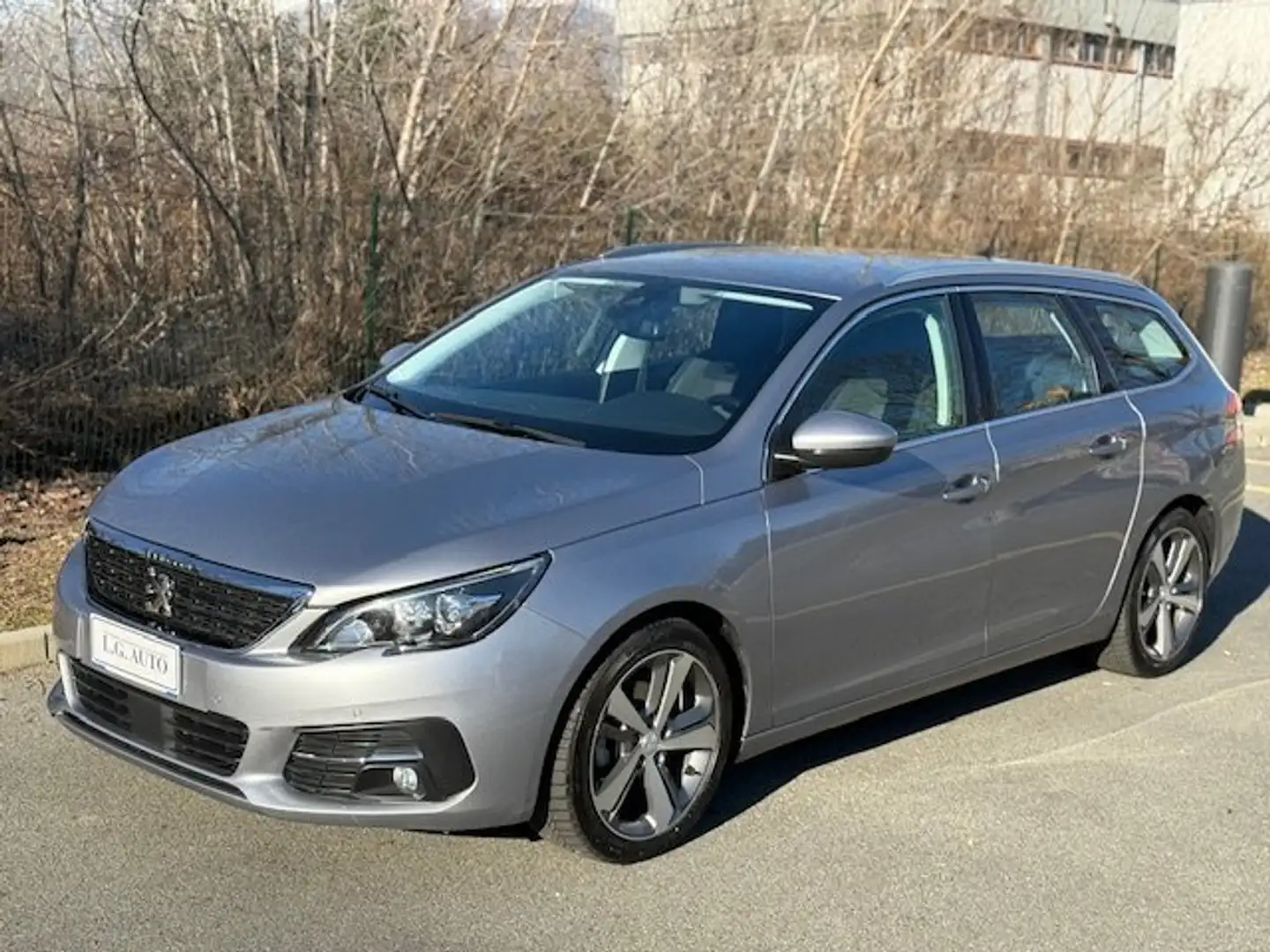 Peugeot 308 308 II 2018 SW 1.2 puretech t Allure s Grigio - 2