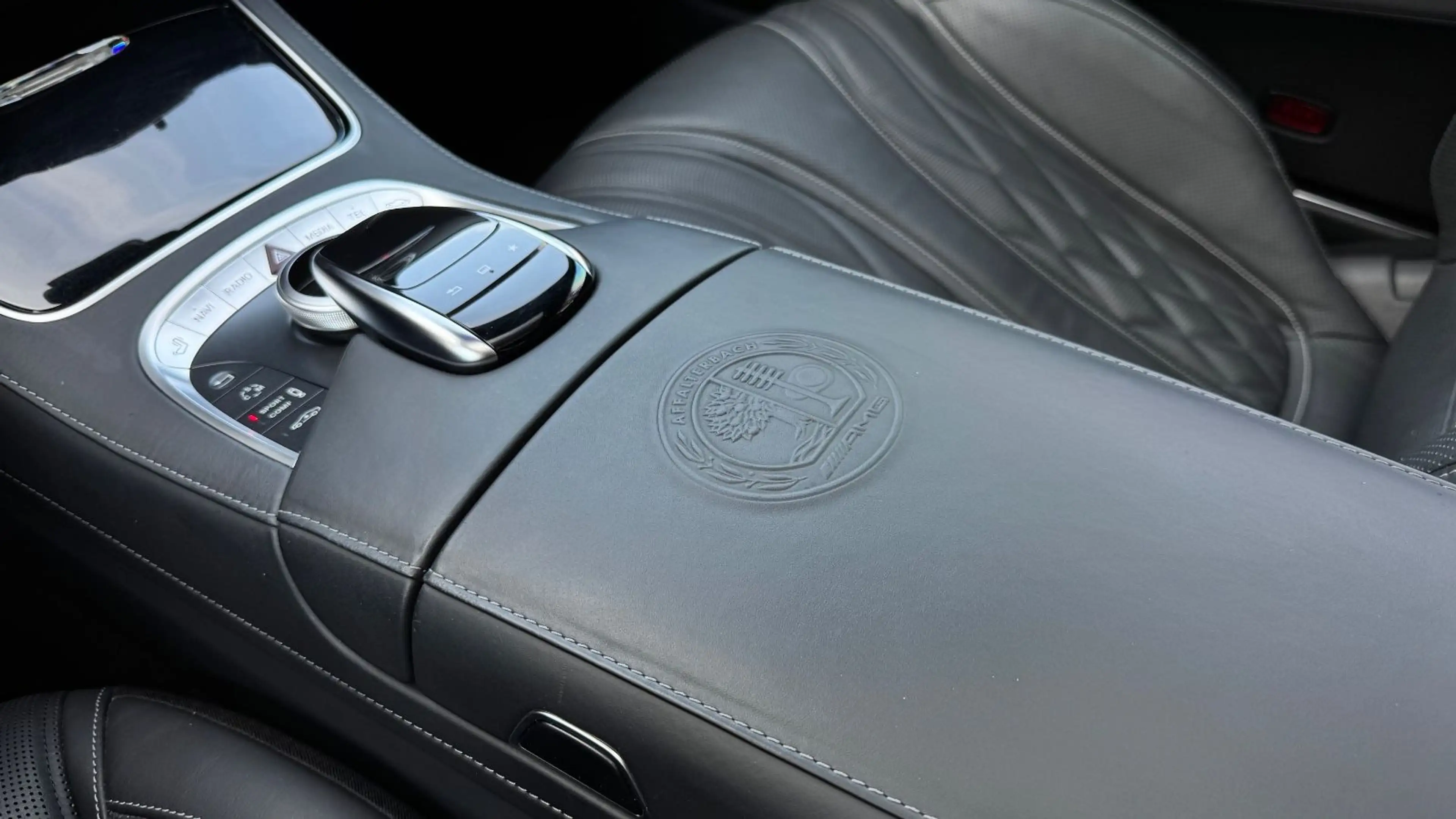 Mercedes-Benz S 63 AMG S63 AMG Coupe 4Matic*2Hd*Swarovski*MagicSky*HUD* — photo 28