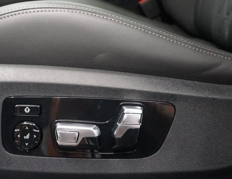 BMW X6 40d xDrive M Sport Pro,Pano,Integral,Massage — photo 12