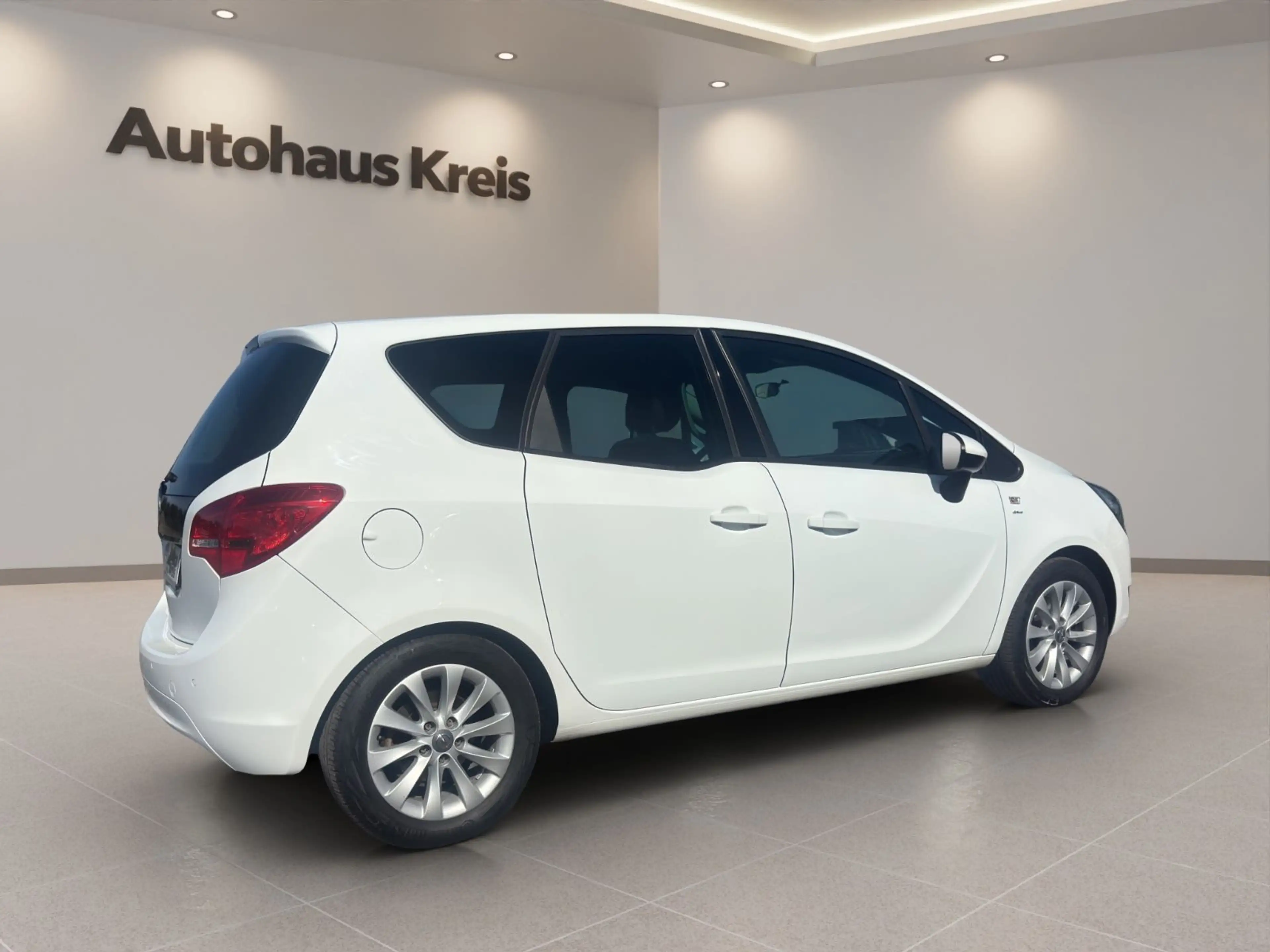 Opel Meriva B Drive — photo 2