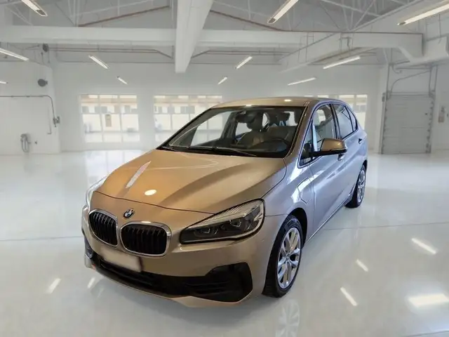 BMW 225 225xe ACTIVE TOURER iPerformance Business autom.