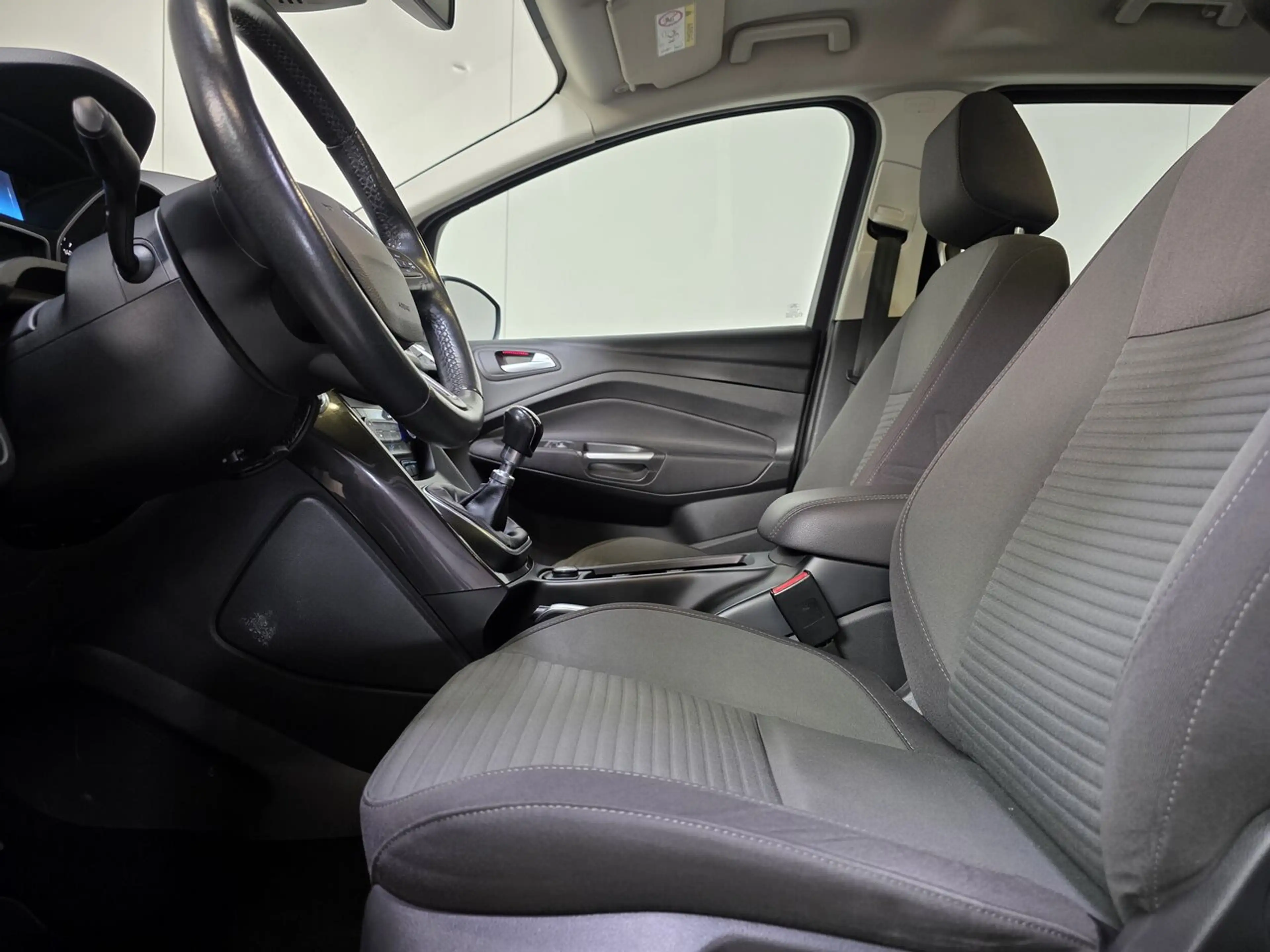 Ford Grand C-Max 1.0 Benzine - GPS - Airco - Topstaat! — photo 9
