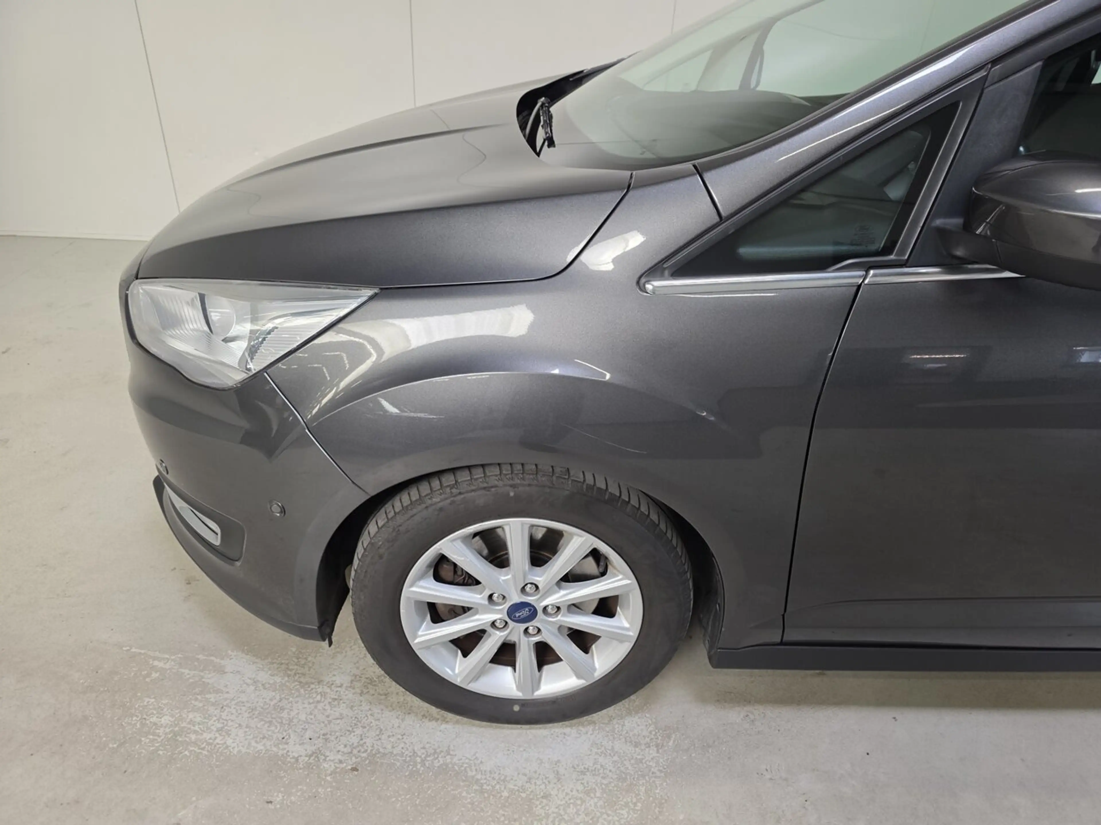 Ford Grand C-Max 1.0 Benzine - GPS - Airco - Topstaat! — photo 27