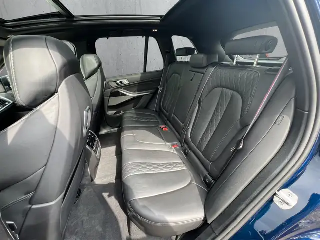 BMW X5 view 14