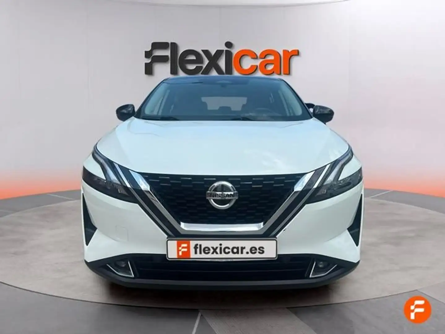 Nissan Qashqai DIG-T 103kW (140CV) mHEV 4x2 Acenta Blanco - 2