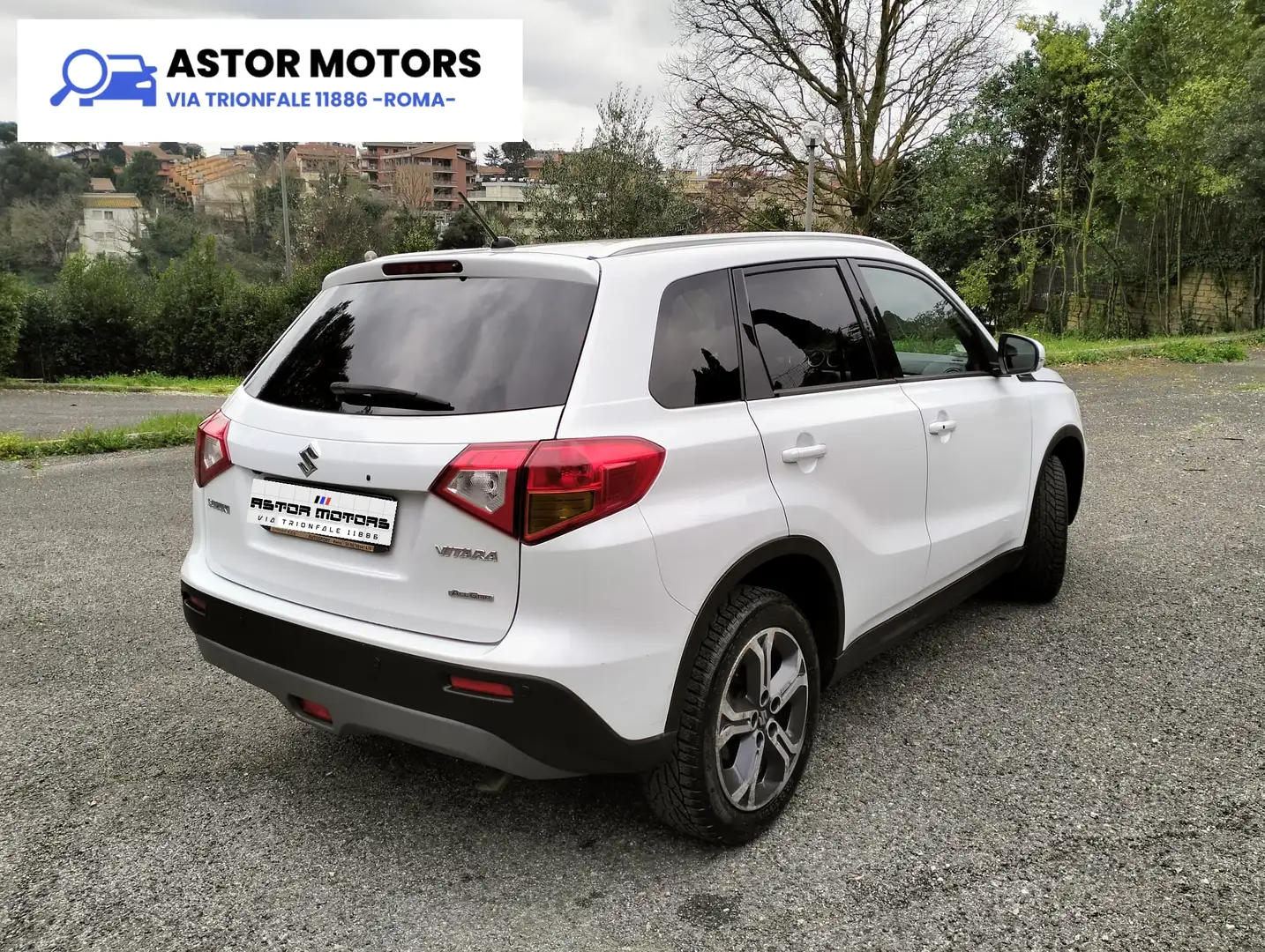 Suzuki Vitara Vitara II 1.6 ddis Exclusive 4x4 Navi Cruise Weiß - 2