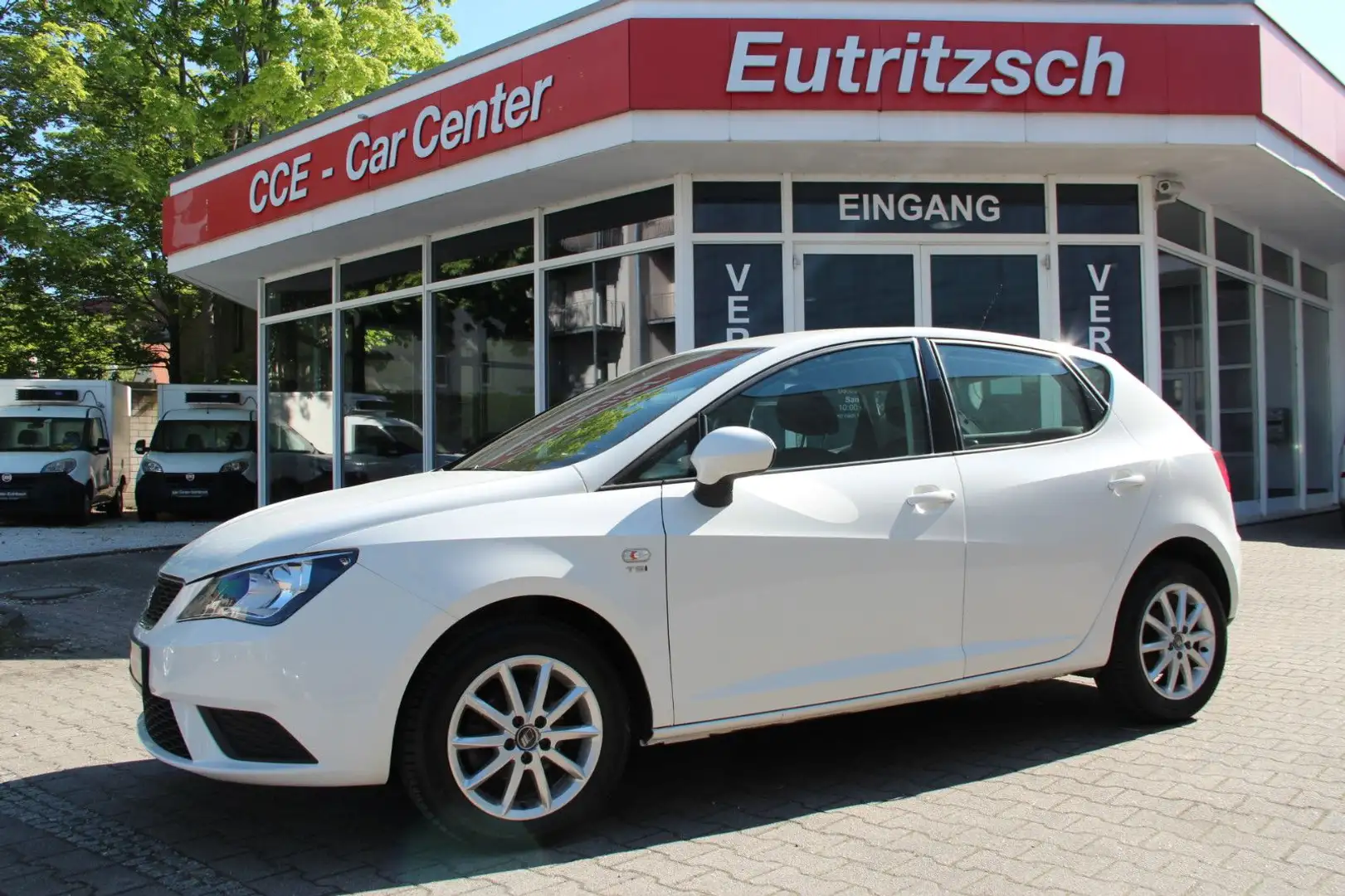 SEAT Ibiza Lim.StyleViva, Automatik, 25 Tkm, 1.Hand Blanco - 1