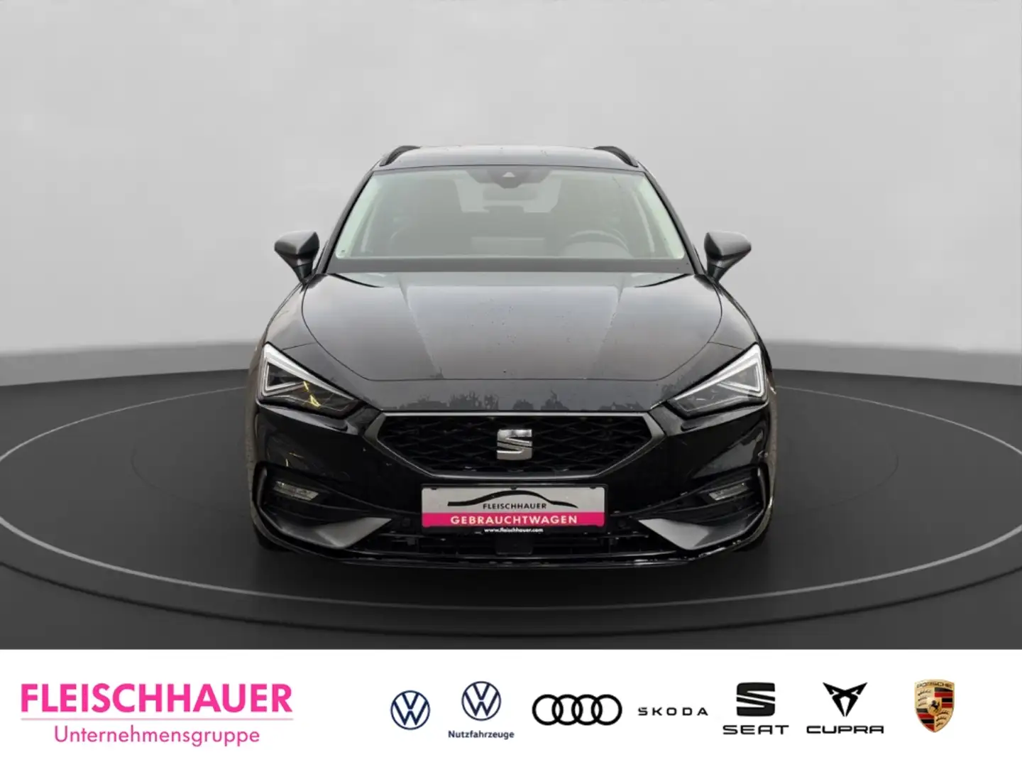 SEAT Leon Sportstourer 1.5 eTSI FR Navi Matrix-LED Sitzhz Schwarz - 2