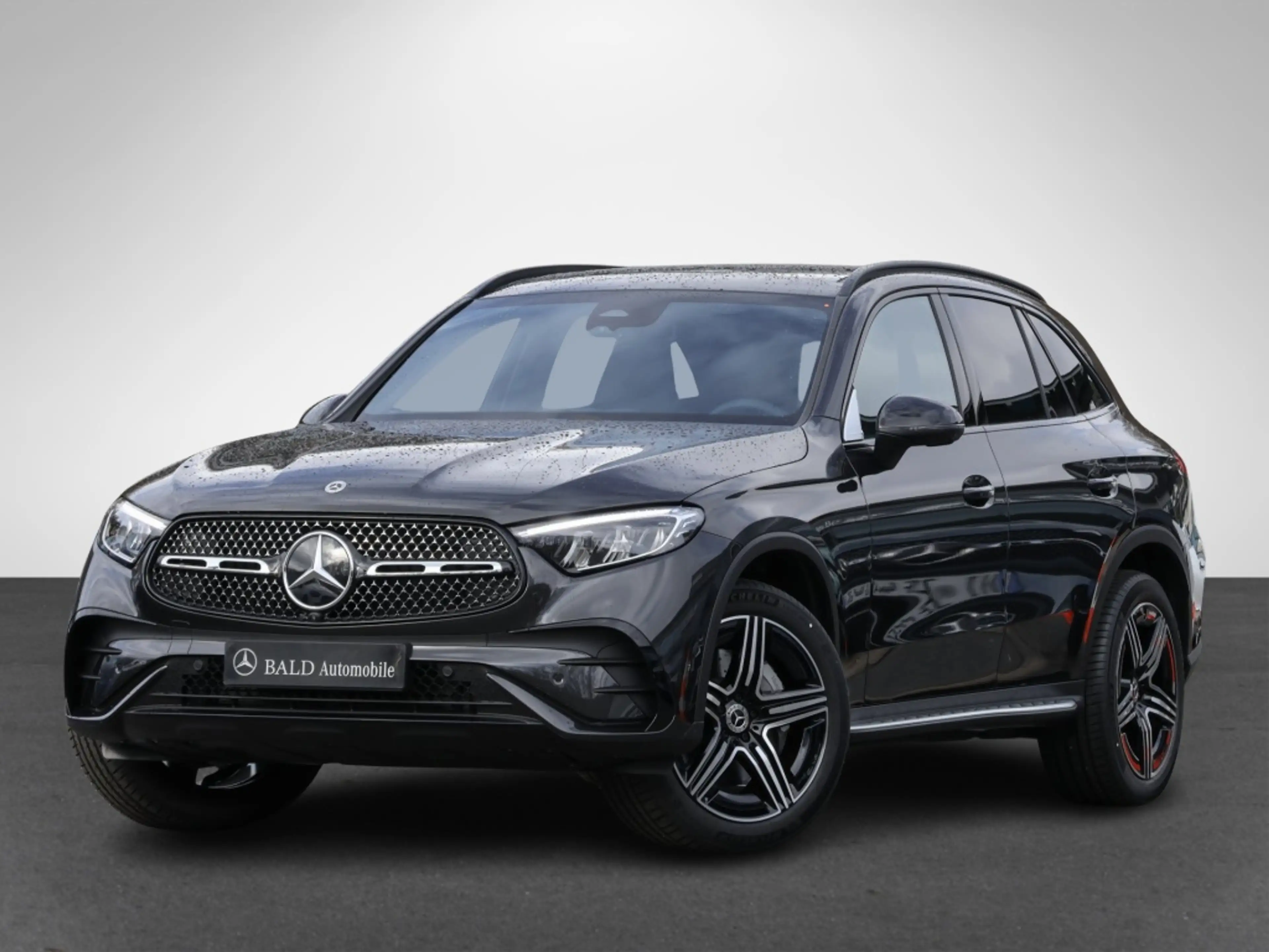 Mercedes-Benz GLC 200 d 4M AMG-Sport/Pano/AHK/360/Night/Ambi — photo 2