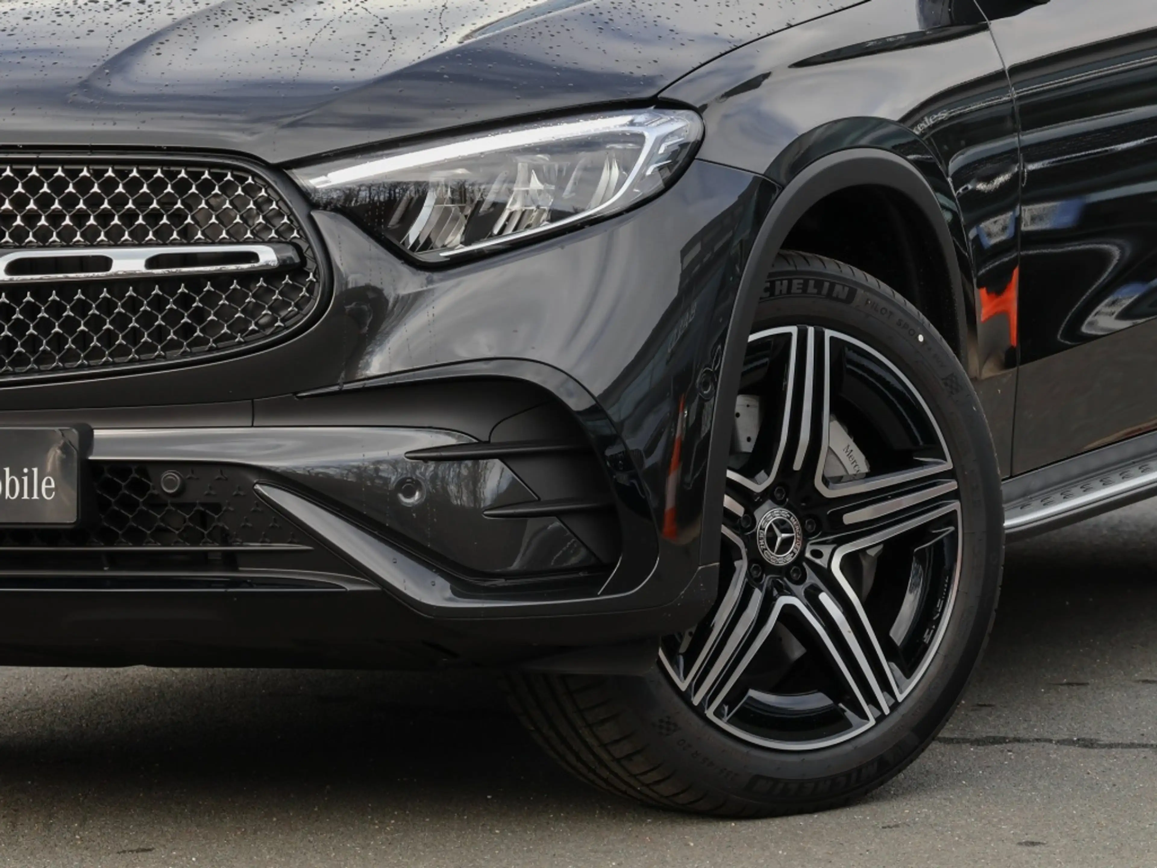 Mercedes-Benz GLC 200 d 4M AMG-Sport/Pano/AHK/360/Night/Ambi — photo 6