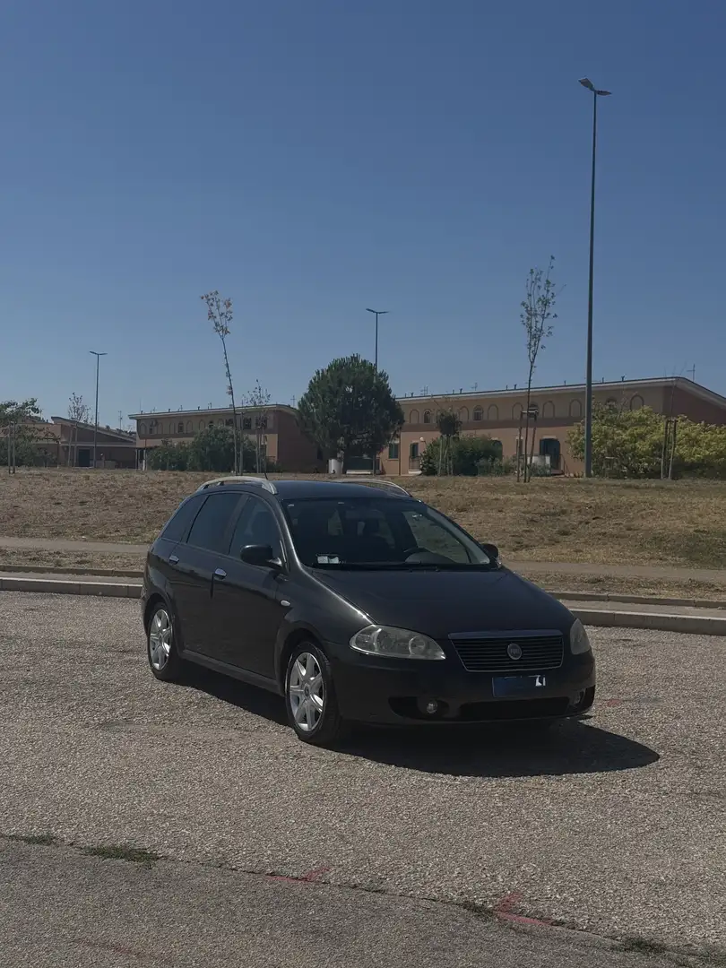 Fiat Croma 1.9 mjt 16v Must - 1