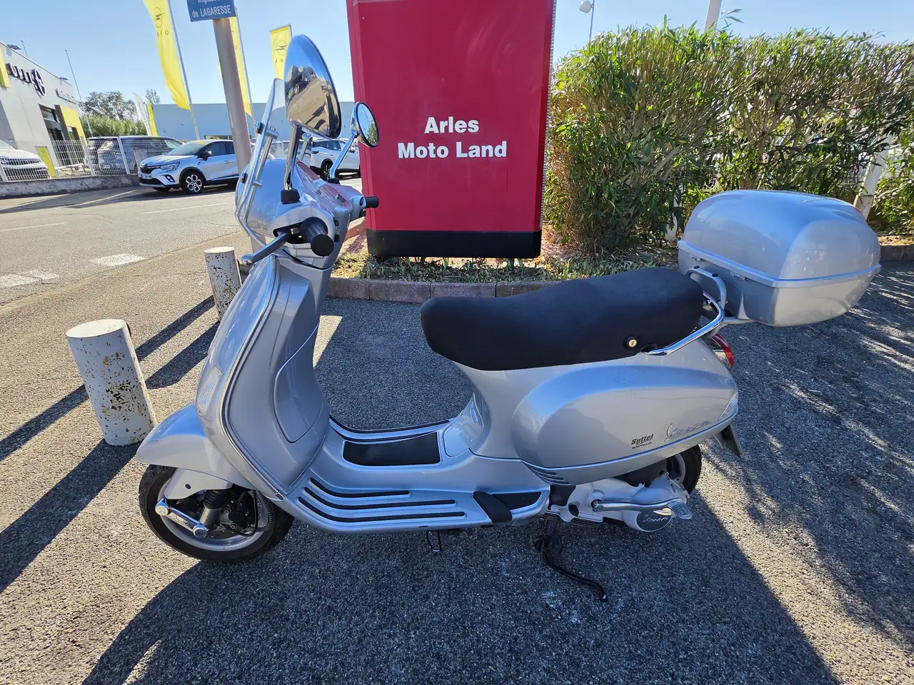 Vespa LX 125