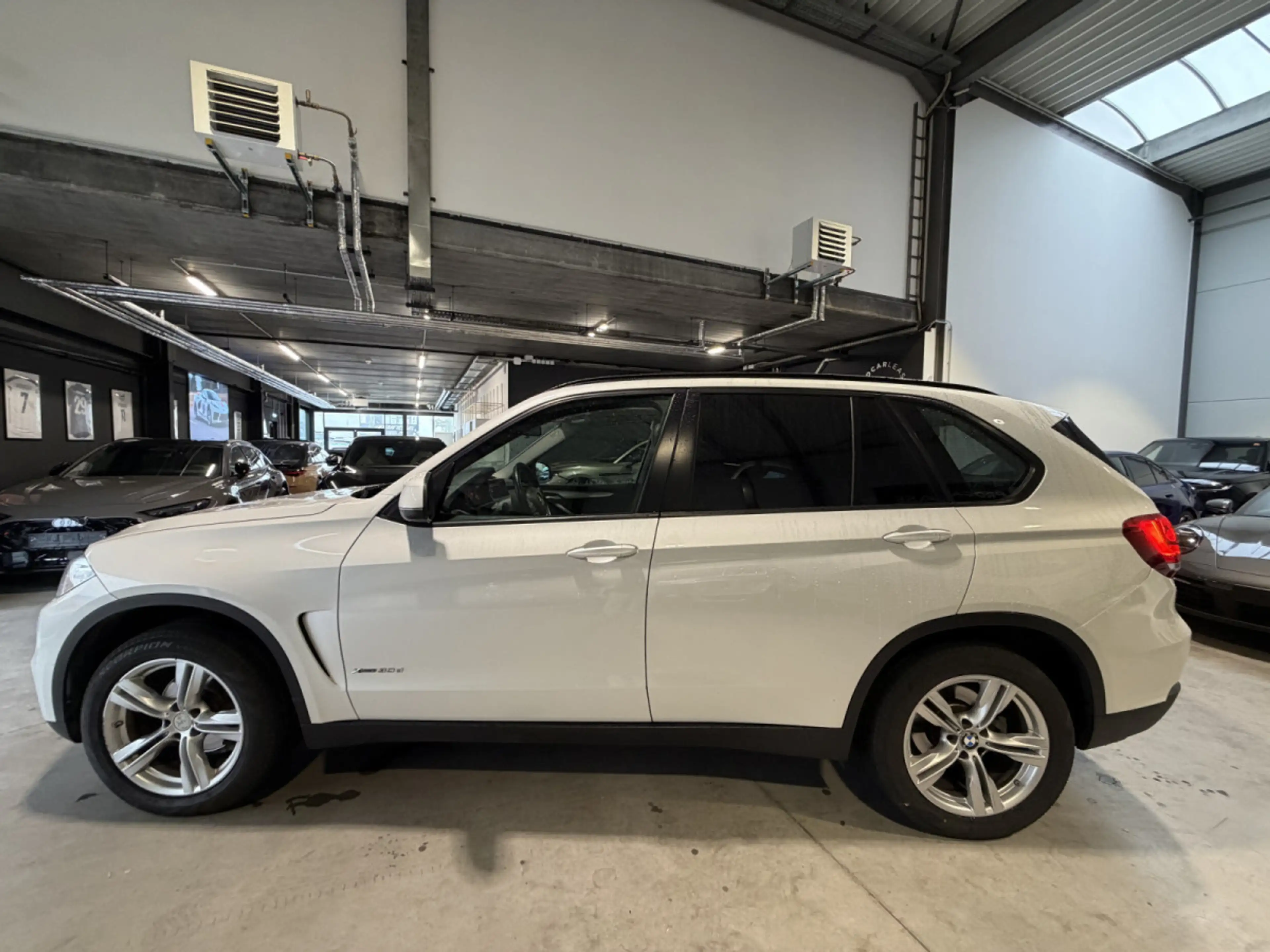 BMW X5 X5 xDrive 30 d/ /7Sitzer/Toit ouvrant Pano/19/bi x — photo 6