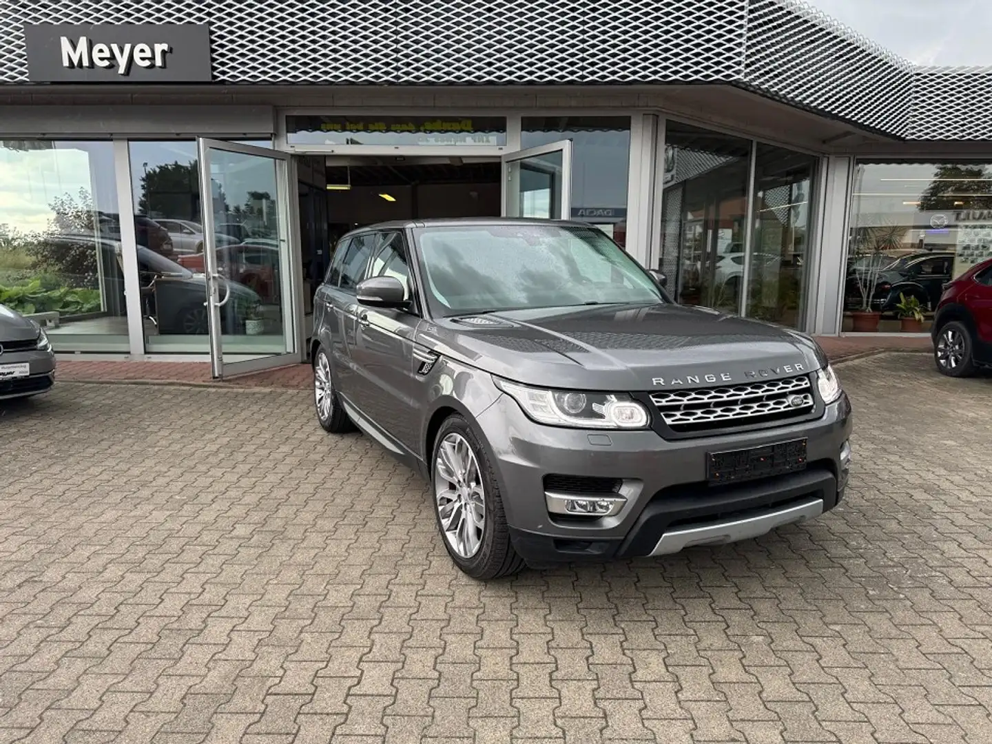 Land Rover Range Rover Sport HSE Grau - 1