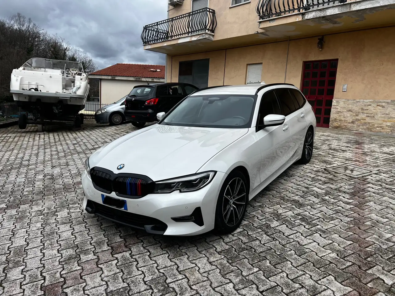 BMW 320