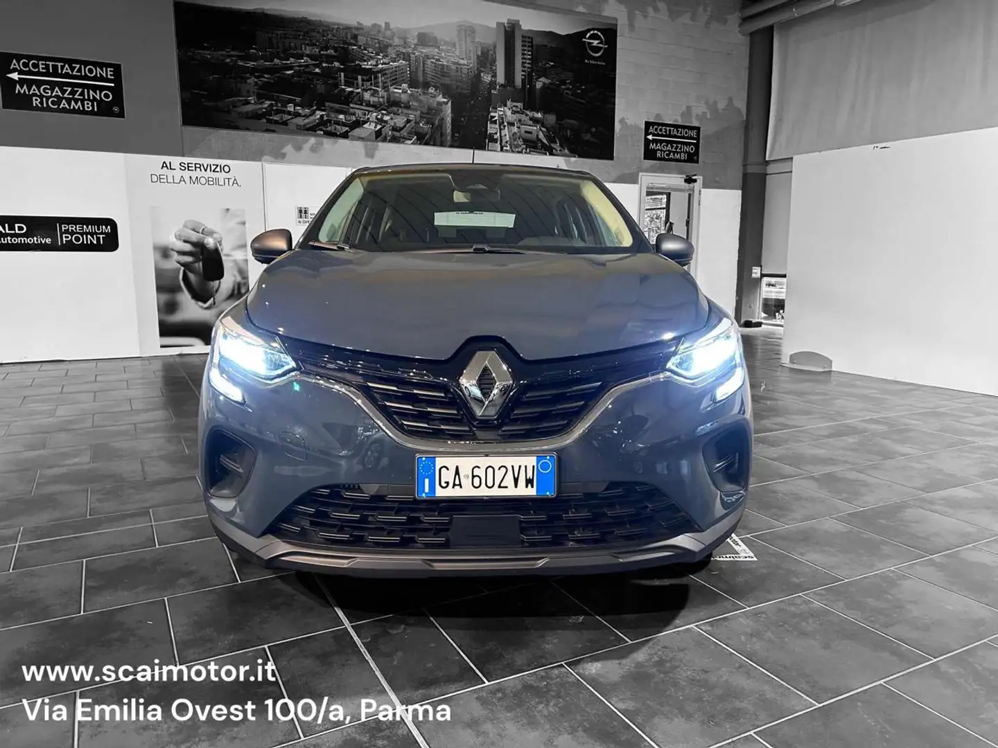 Renault Captur TCe 100 CV GPL Life Modrá - 2