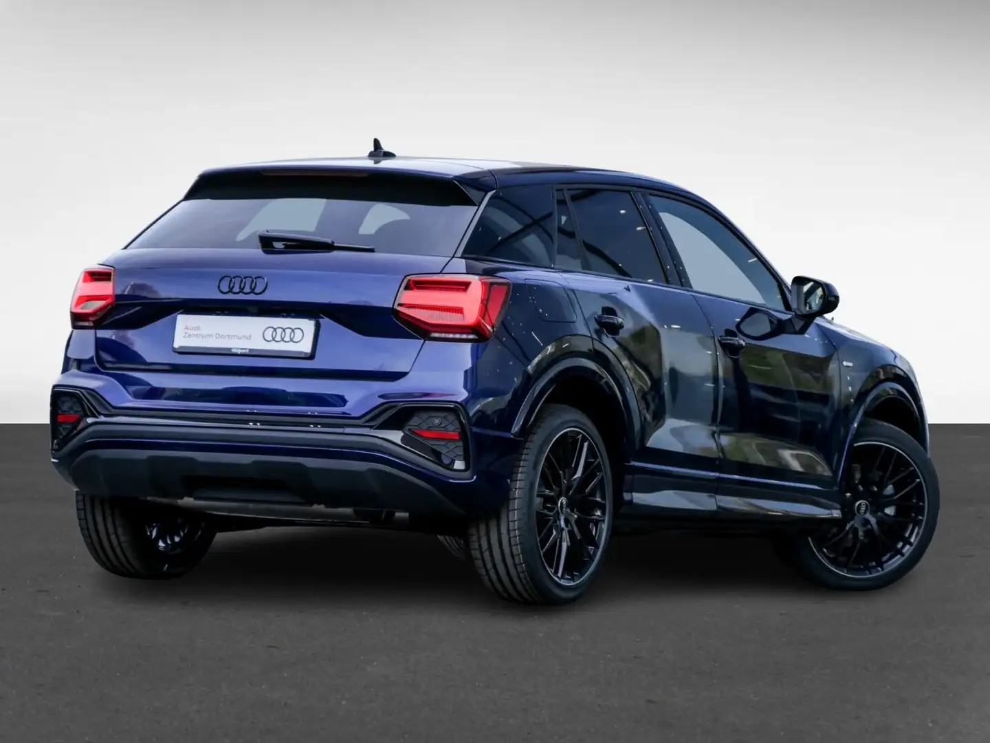 Audi Q2 35 TFSI S tronic S Line MatrixLED+Assistenzpake... Bleu - 2
