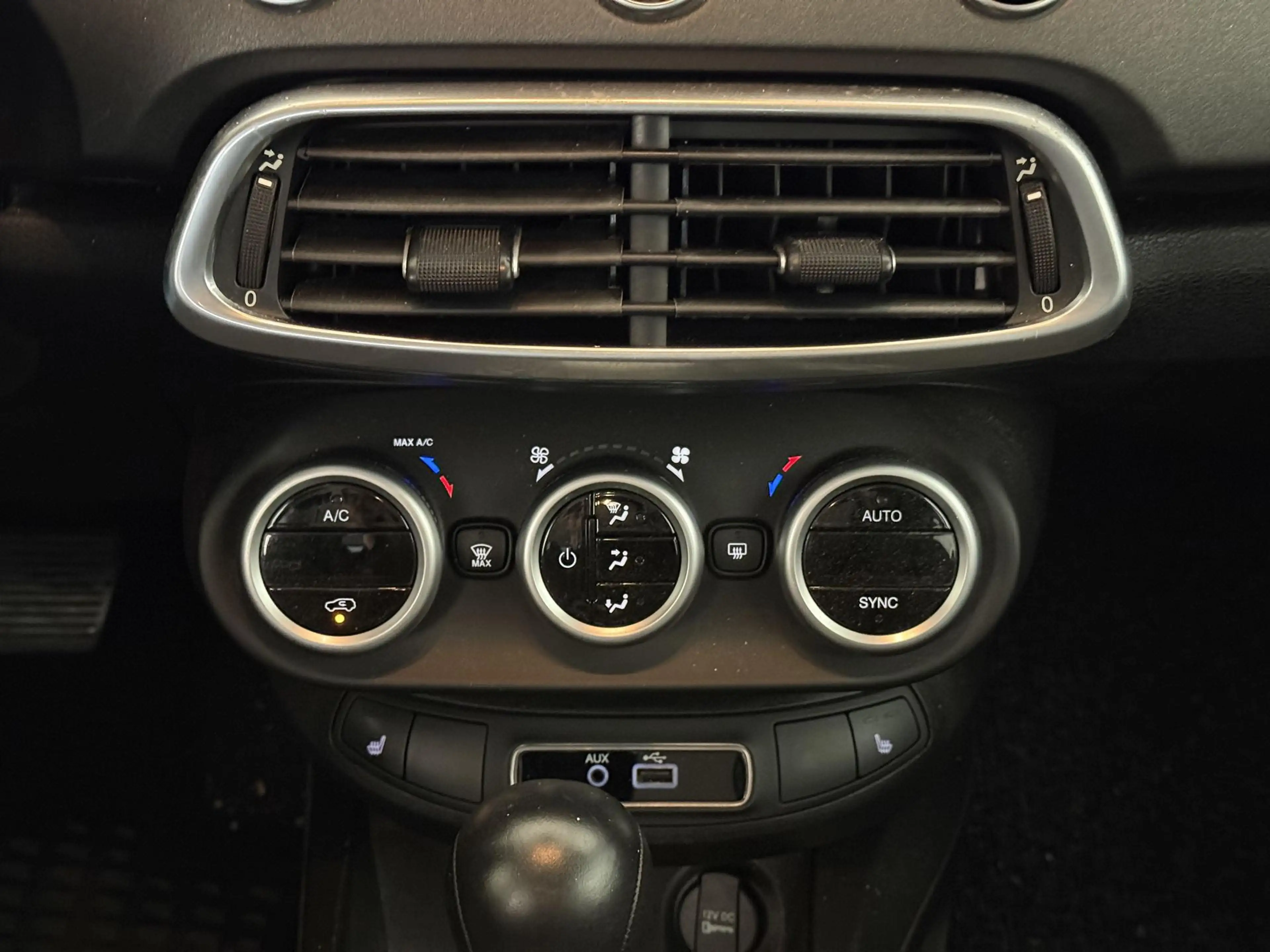 Fiat 500X 1.4 MultiAir Cross 4x2  12 Monate Garantie ! 2-... — photo 13