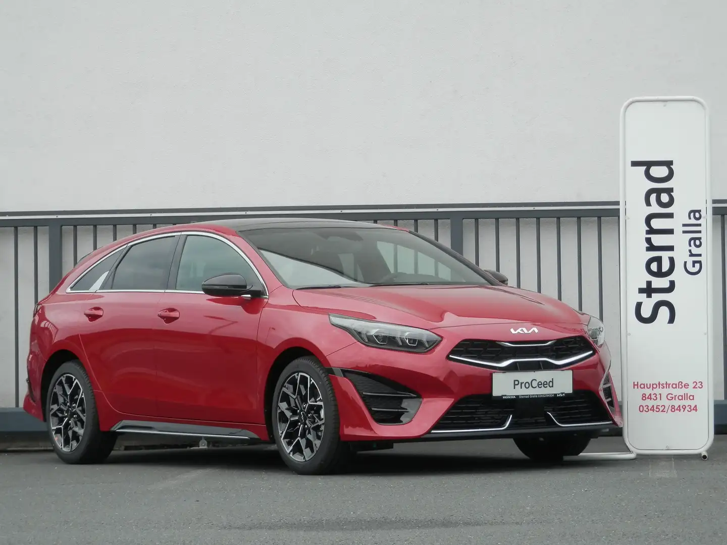 Kia ProCeed / pro_cee'd Pro Ceed 1,5 TGDI 48V GPF GT-Line DCT7 & SD-Paket Rot - 1