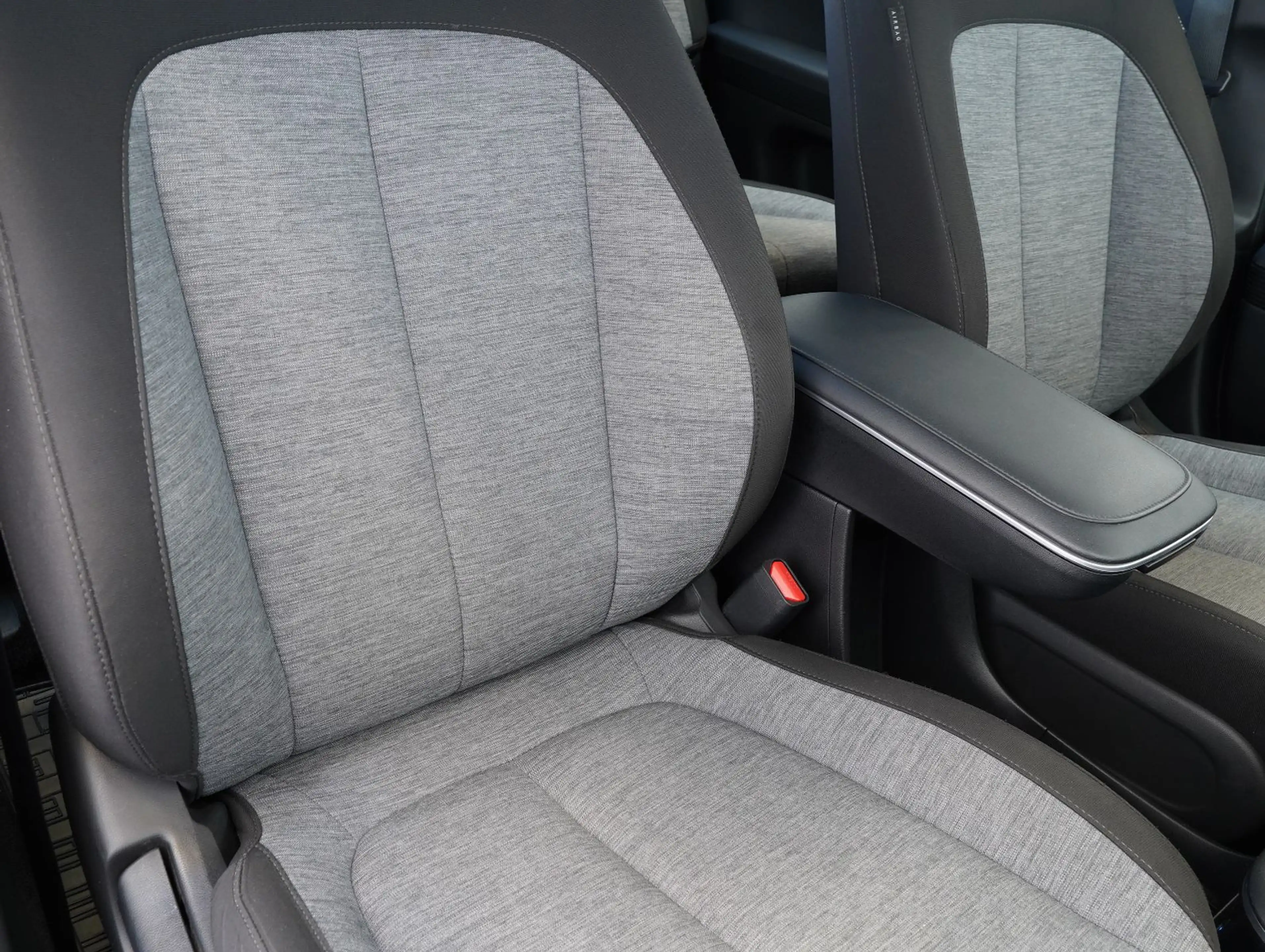 Hyundai IONIQ 5 Dynamiq Elektro LED/NAVI/KAMERA/AHK — photo 9