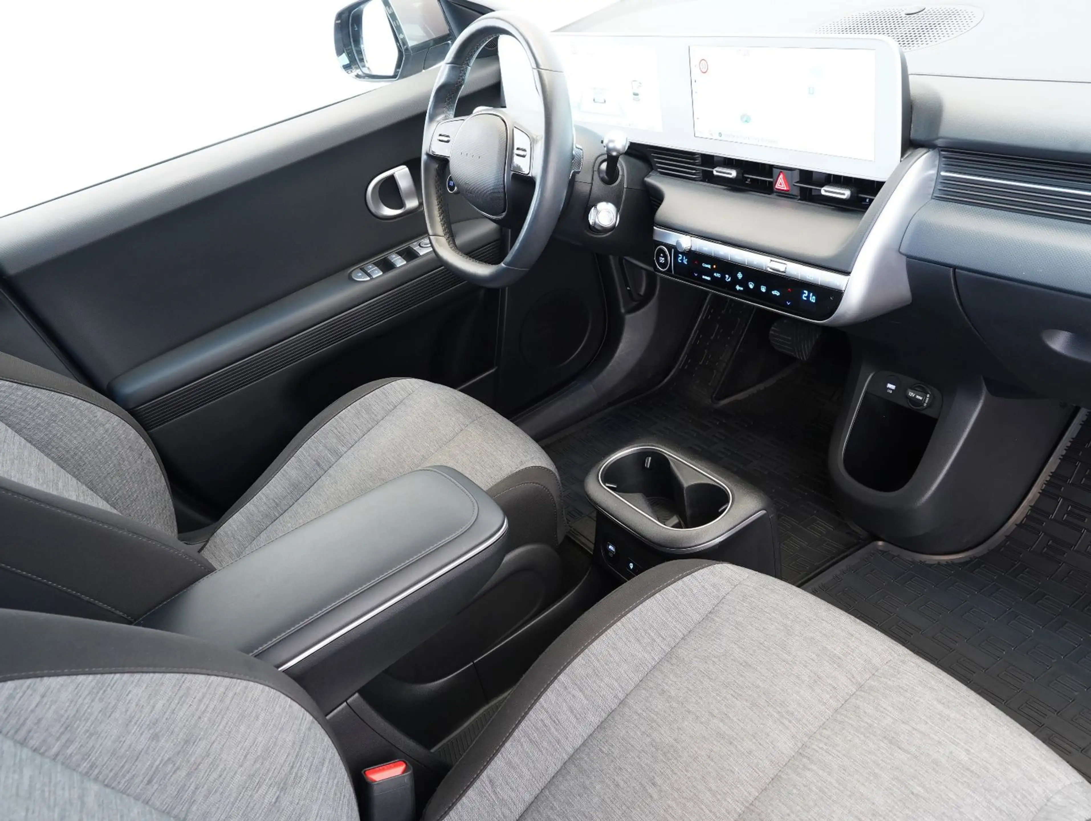 Hyundai IONIQ 5 Dynamiq Elektro LED/NAVI/KAMERA/AHK — photo 10