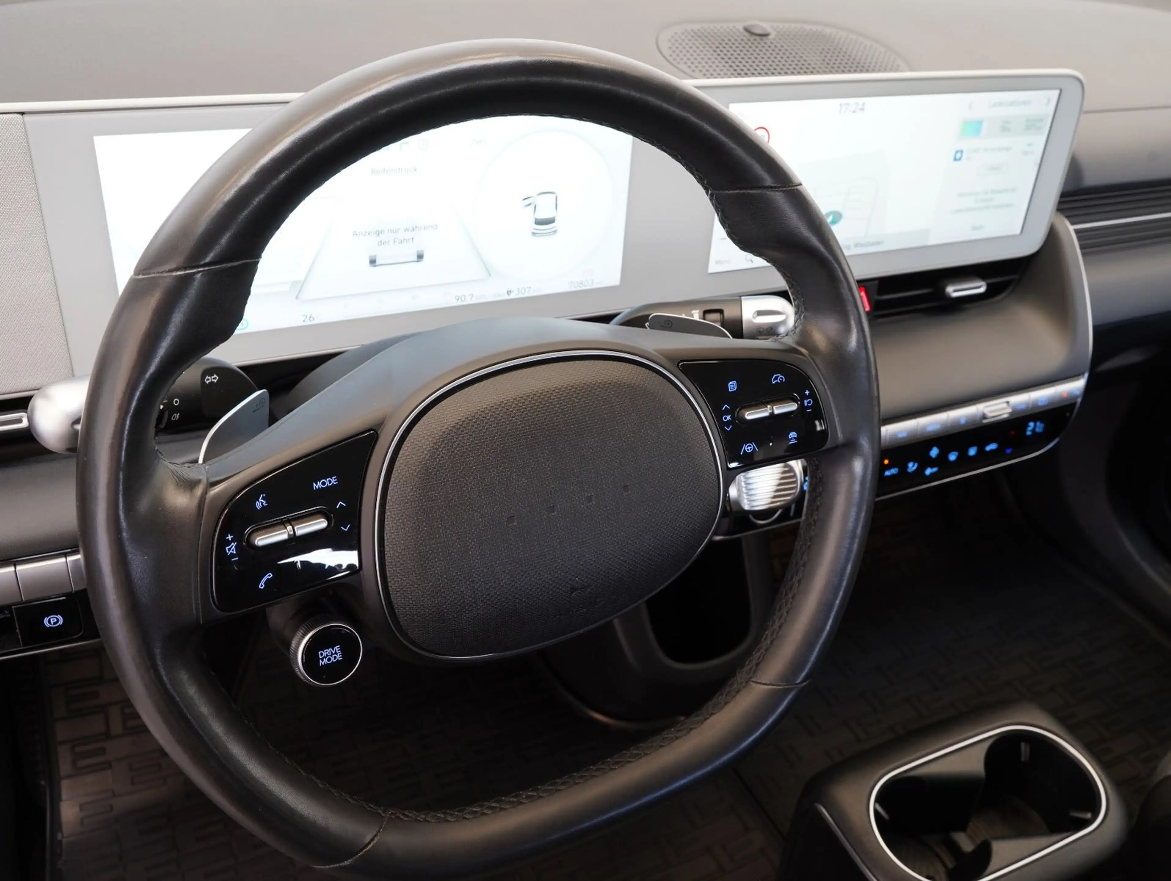 Hyundai IONIQ 5 Dynamiq Elektro LED/NAVI/KAMERA/AHK — photo 6