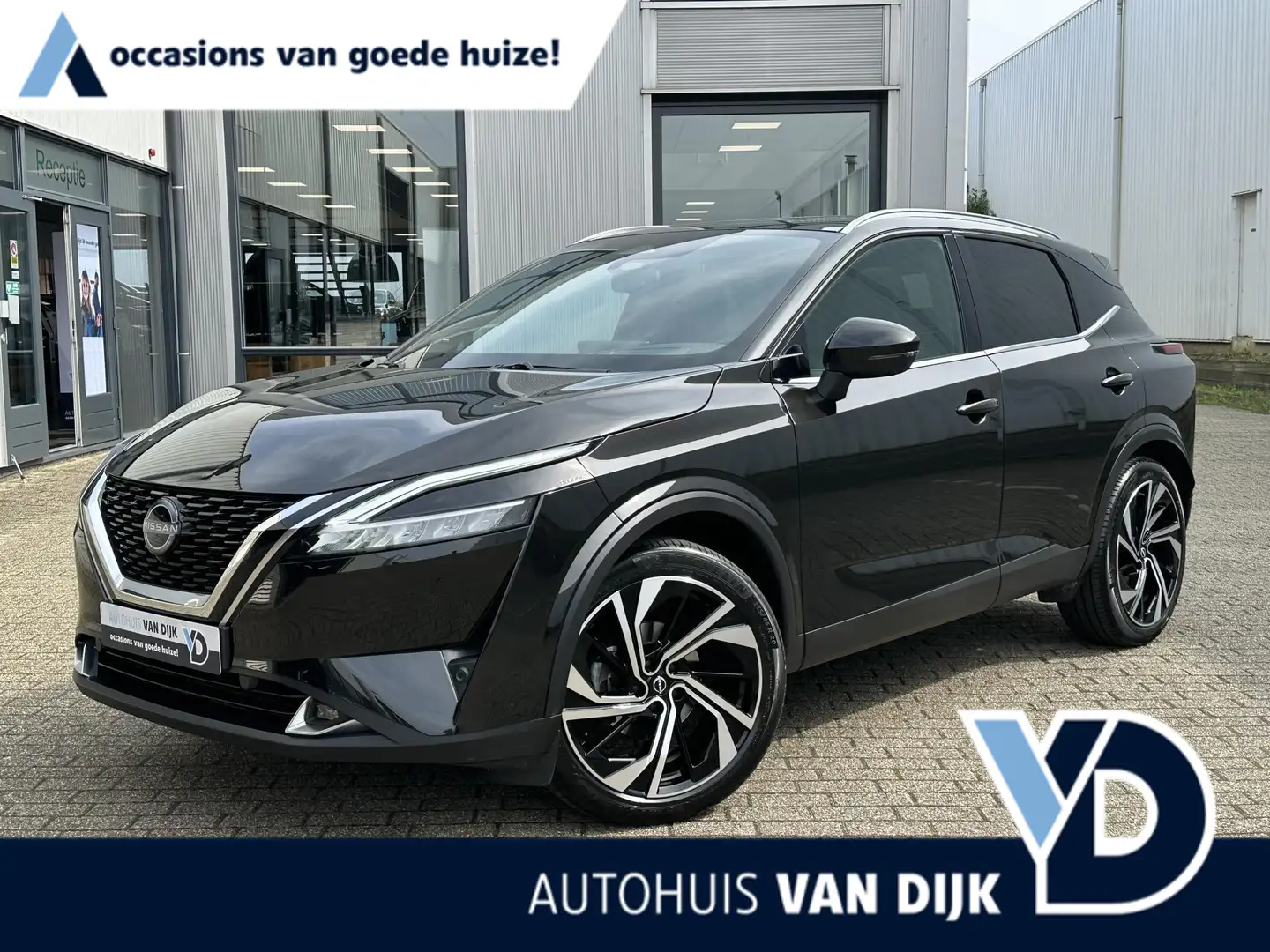 Nissan Qashqai 1.3 MHEV Xtronic Tekna Plus | Volledig Leder/20"/G Zwart - 1