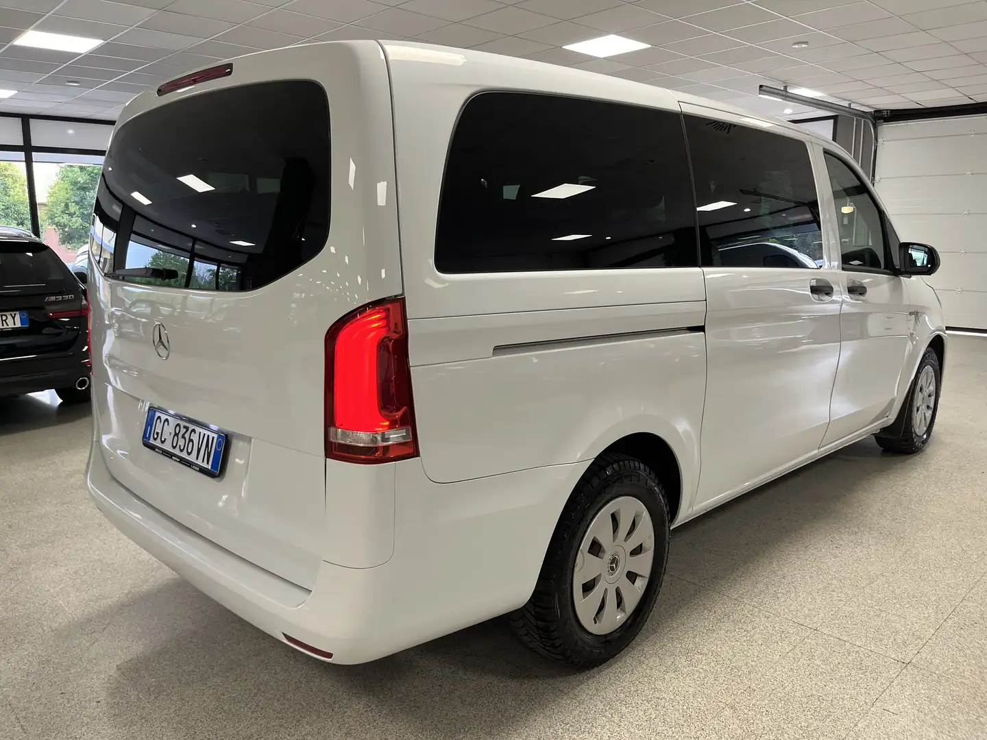 Mercedes-Benz Vito TOURER 116 2.0 CDI EXTRA-LONG 5 POSTI Wit - 2