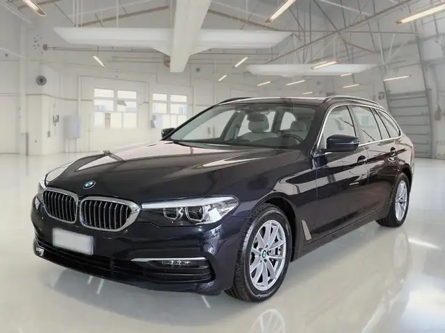 BMW 530 530d xDrive Business Auto Touring