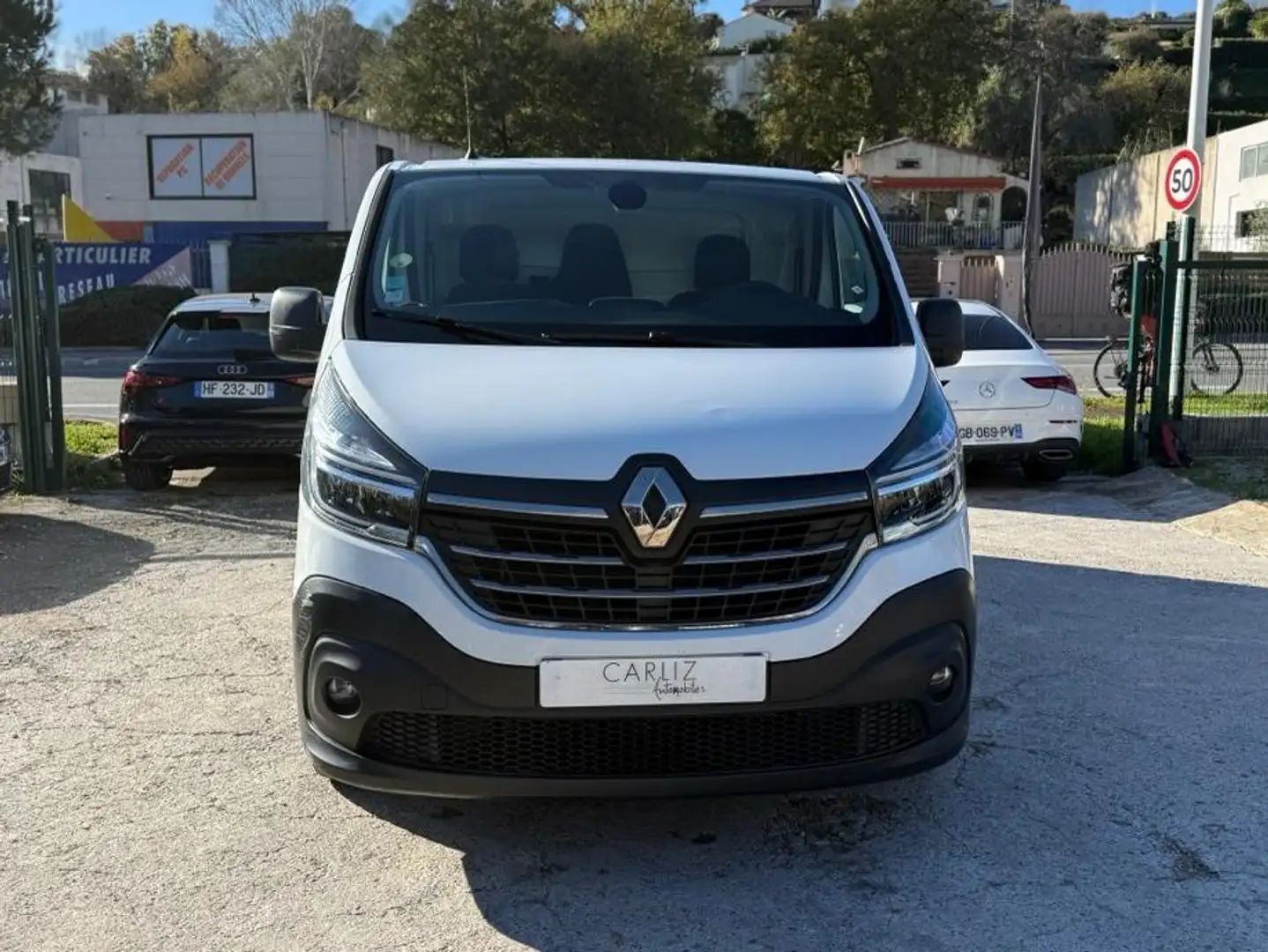 Renault Trafic Trafic III FG L1H1 1200 Kg 2.0 dCi 120cv Gd Conf Blanc - 2