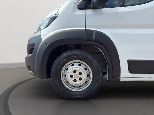 Peugeot Boxer view 7