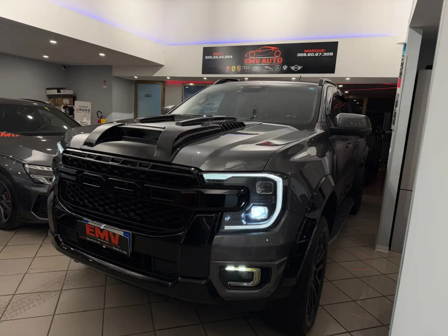 Ford Ranger Ranger 3.0 ECOBLUE aut. 240 CV DC Platinum 5 posti Gris - 2