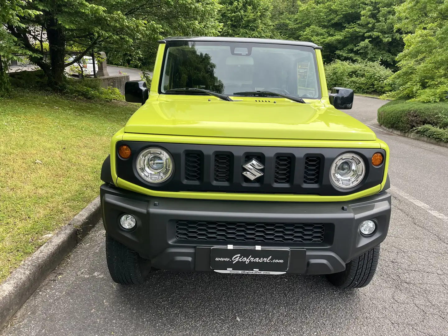 Suzuki Jimny 1.5 Top 4wd allgrip AUTOVETTURA/UNICPROP/LED Verde - 2