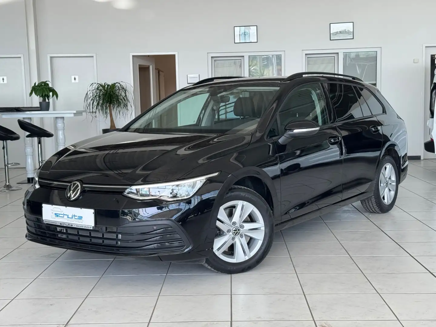 Volkswagen Golf VIII Variant Life*Navi*DSG* Noir - 1