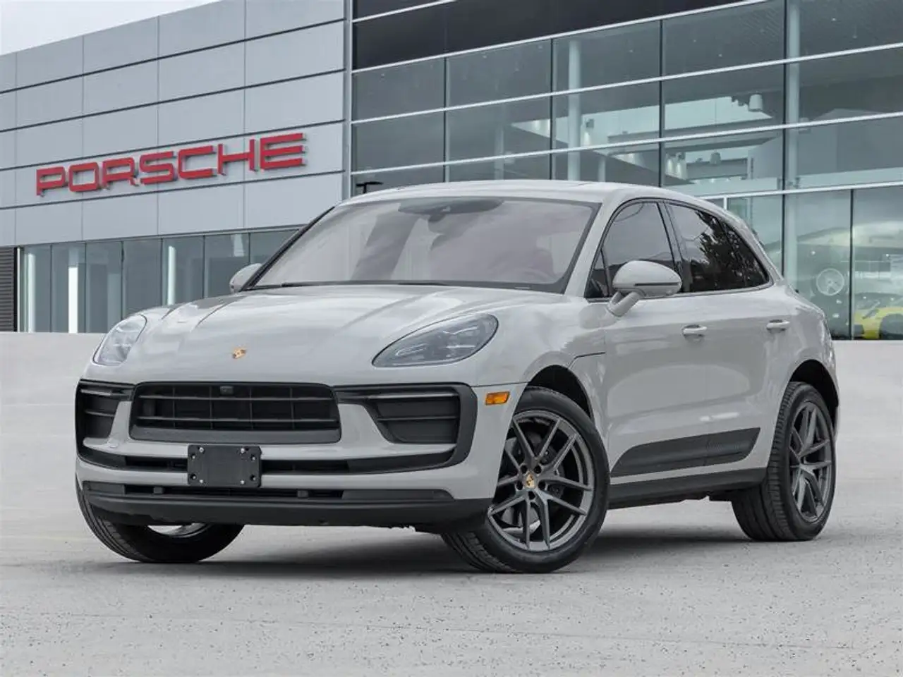 2023 Porsche Macan
