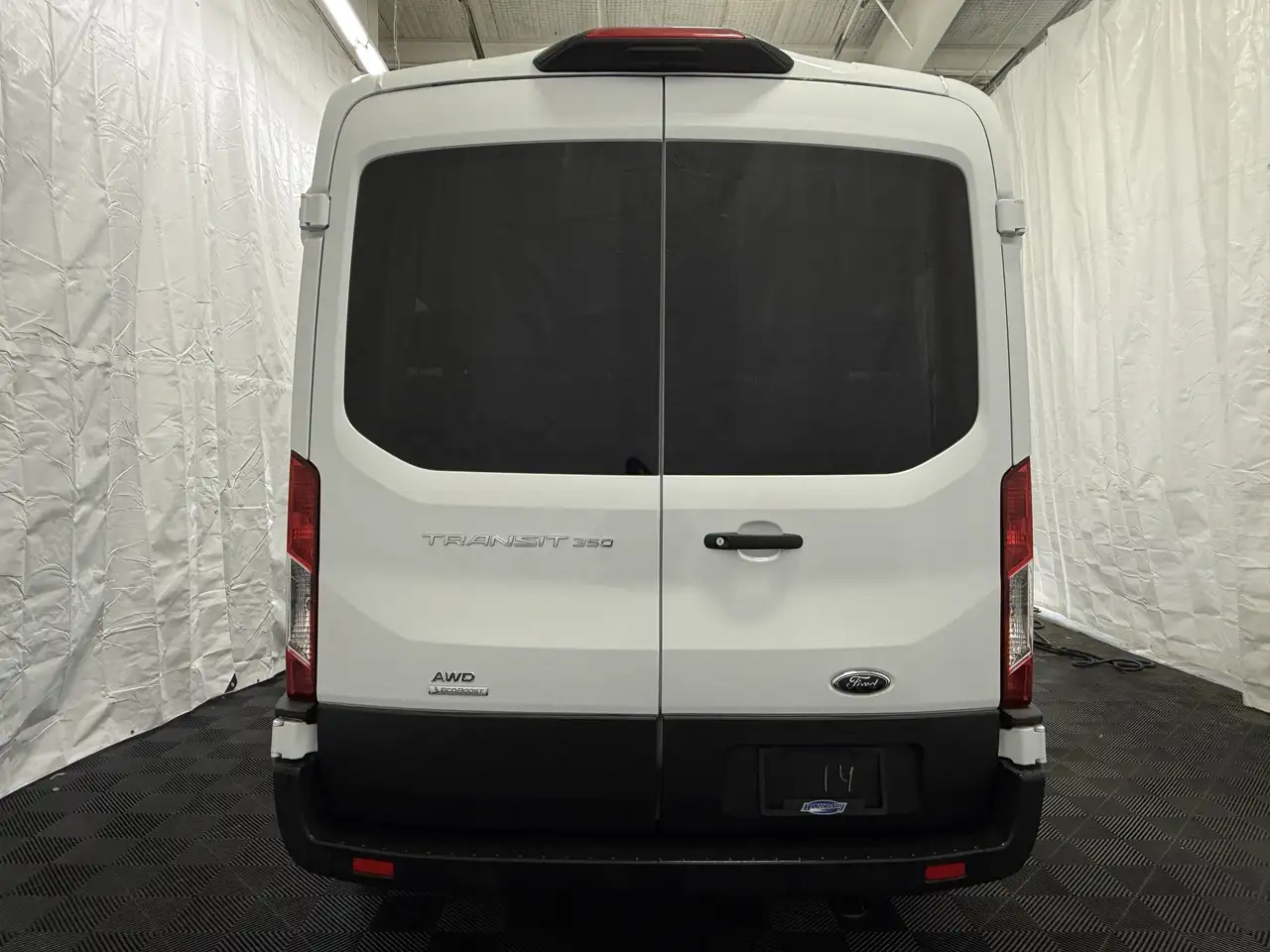 Ford Transit Passenger Wagon снимка Ford Transit Passenger Wagon