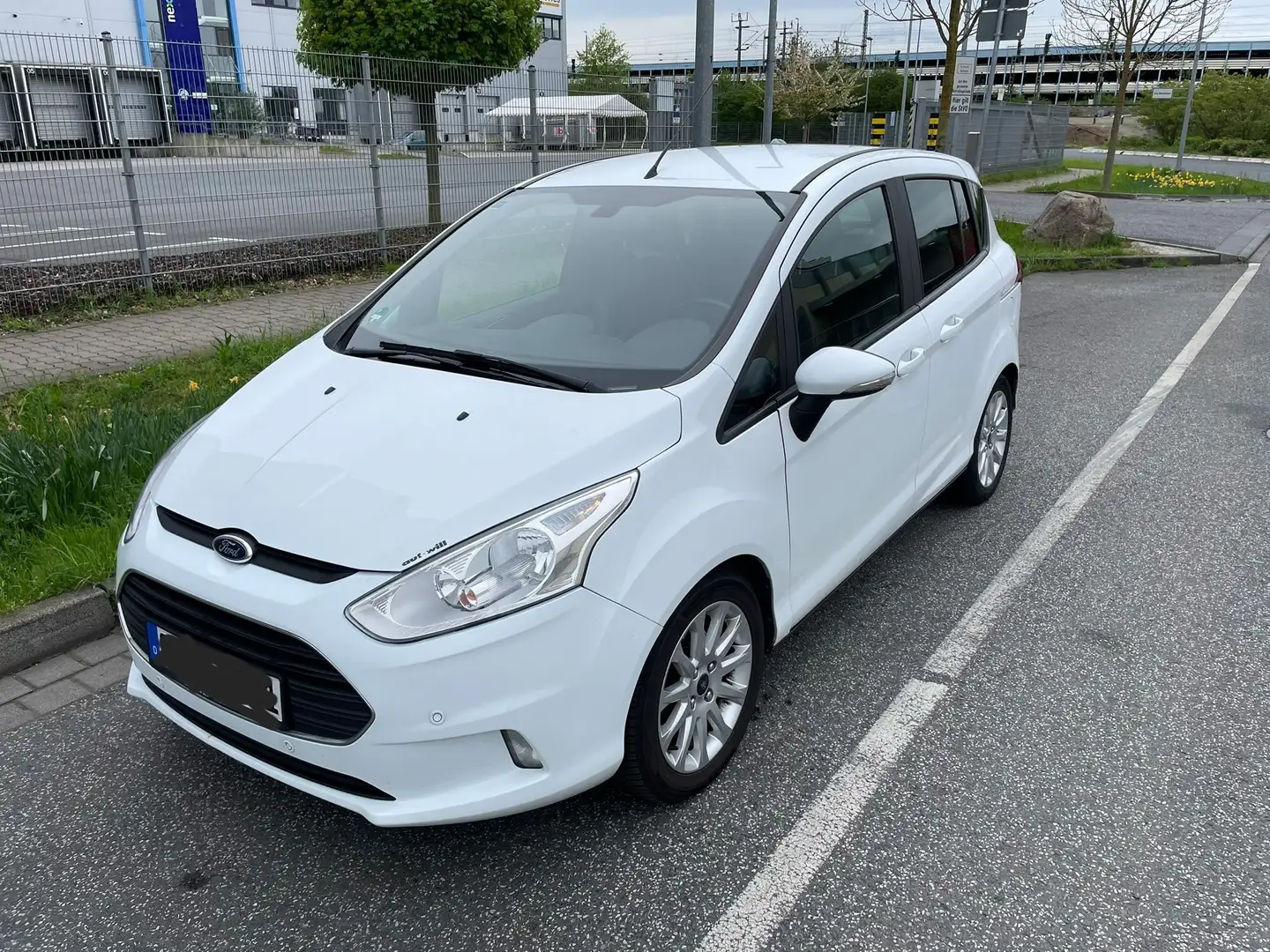 Ford B-Max B-MAX 1.0 EcoBoost SYNC Edition Wit - 1